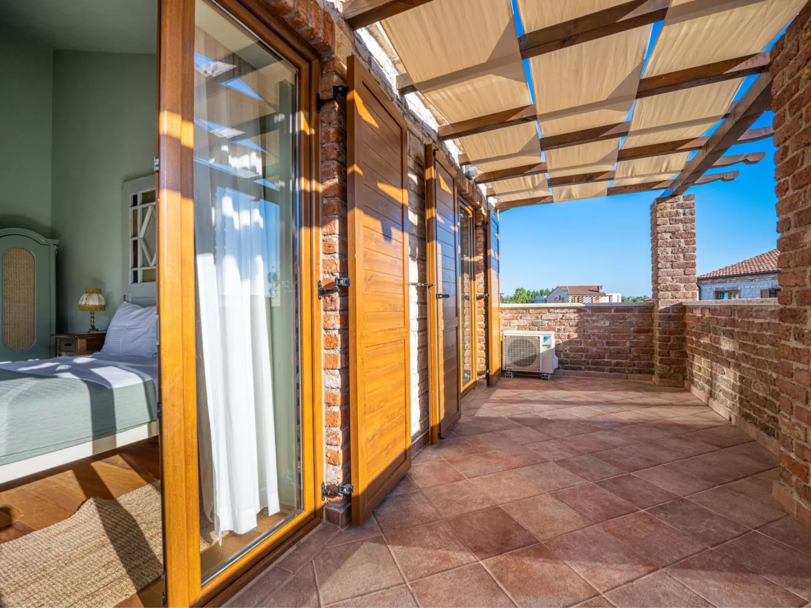 Villa Paradis 13-Binnen