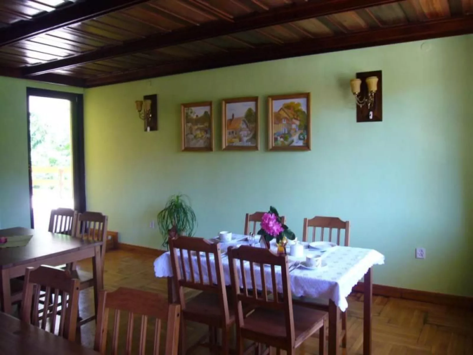 "Villa Petra" mit eigener Terrasse-Image-tags.info