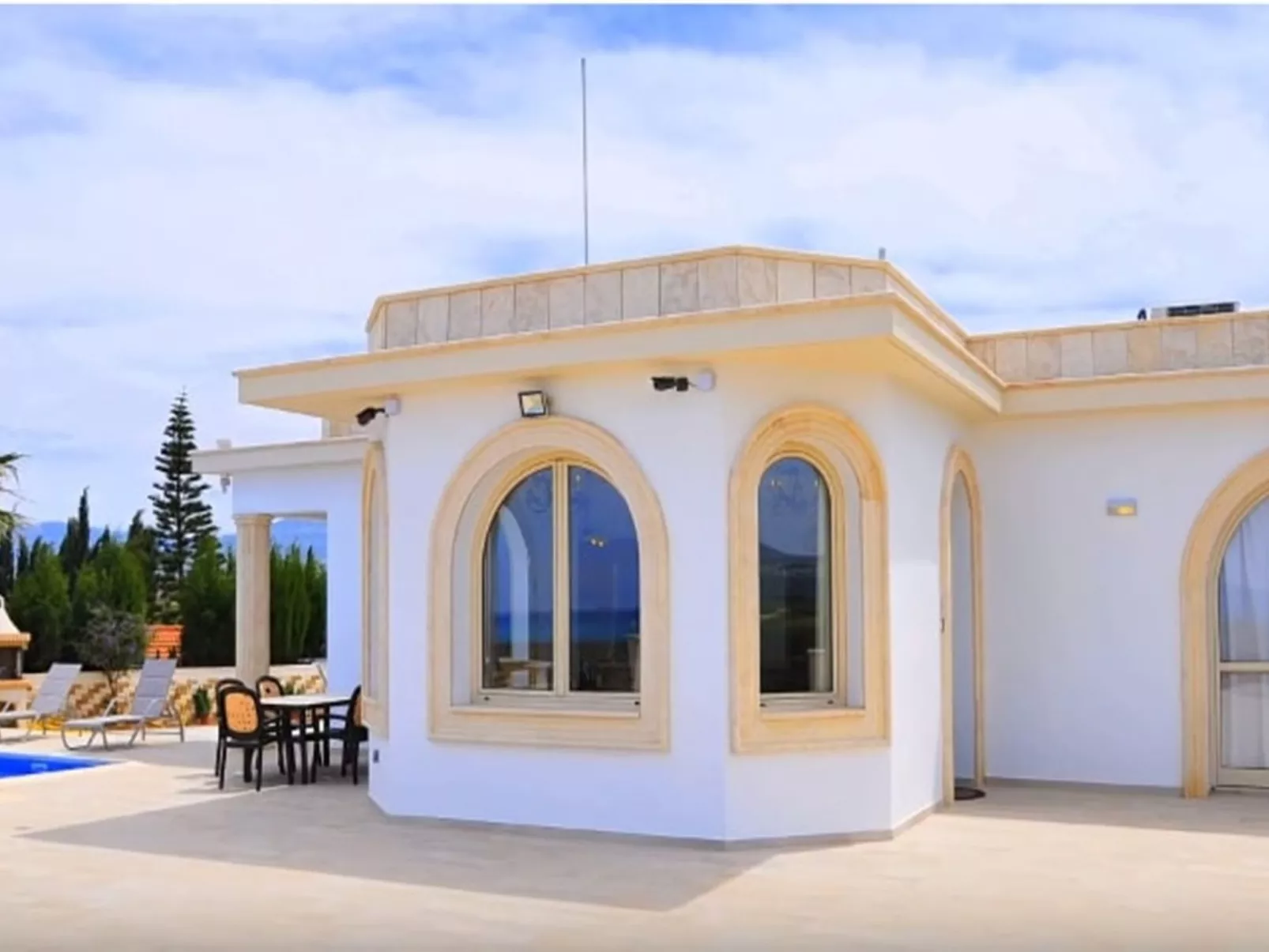 Mit Privatpool für 6 Personen ca. 170 m&sup2; in Poli Crysochous, Südzypern-Rep-Buiten