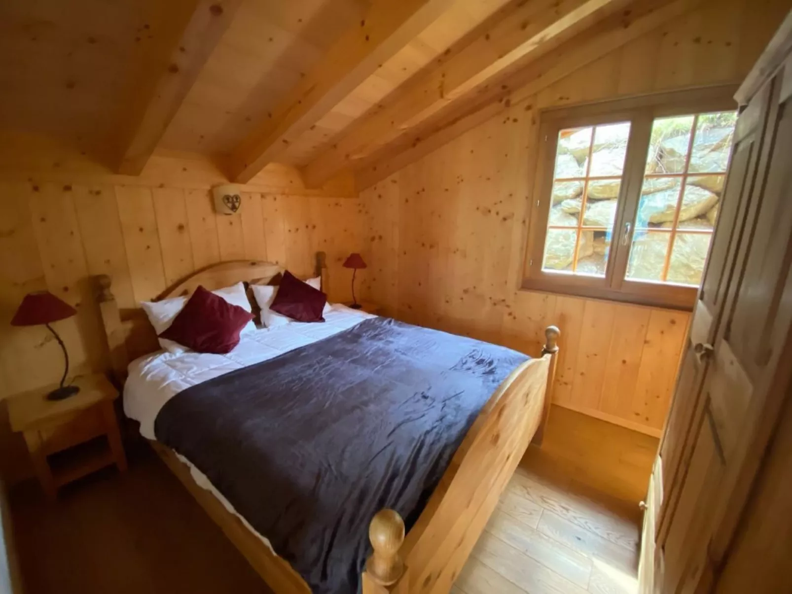 Chalet Alpilles - 4 Zi. mit atemberaubender Aussicht-Image-tags.info