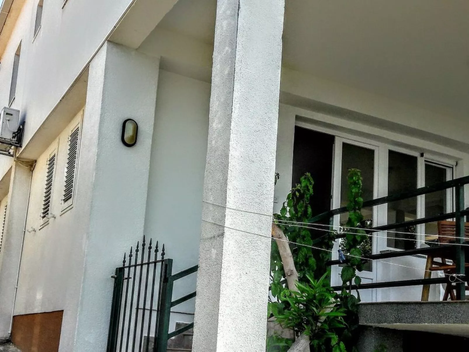 Für drei Personen-Buiten