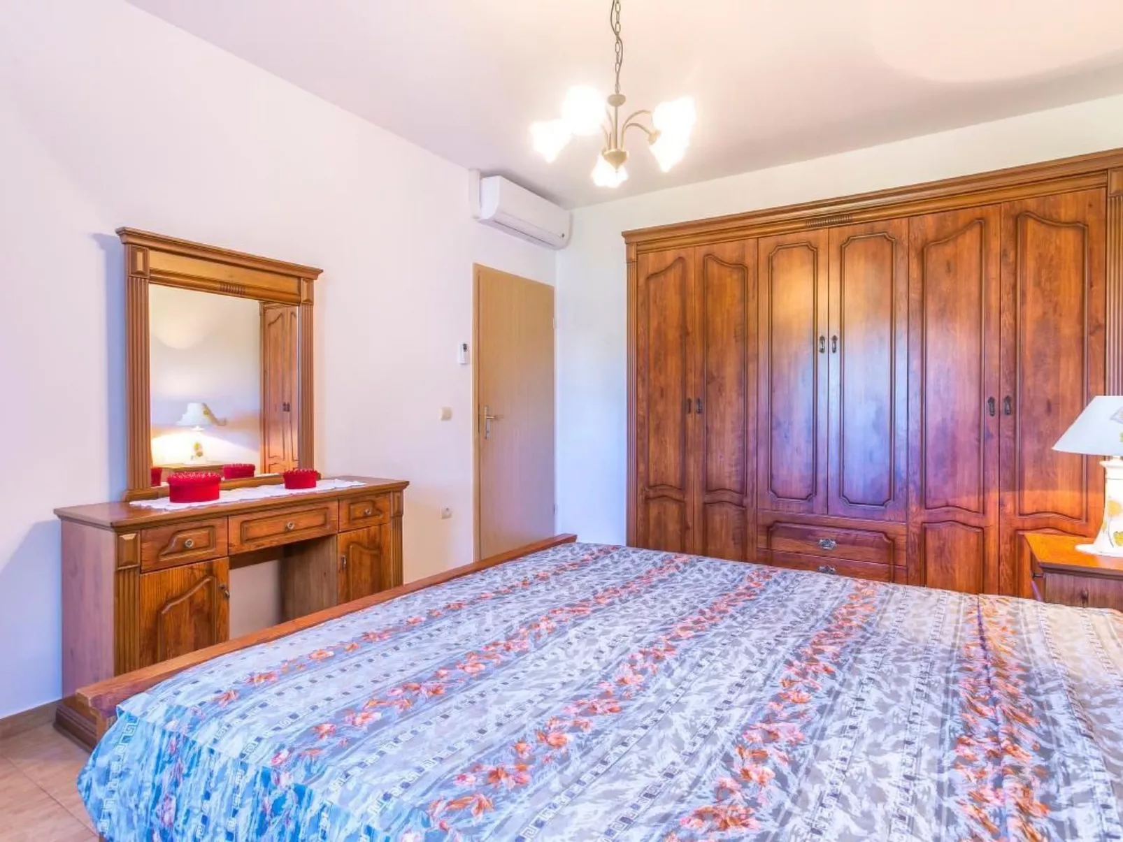 Für 5 Personen ca. 110 m&sup2; in Ližnjan, Istrien (Medulin und Umgebung)-Binnen