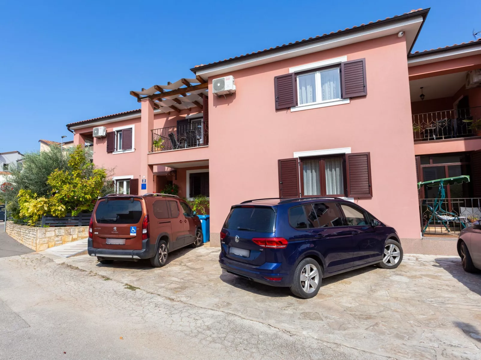 Schöne Wohnung Funtana Nr.2-Buiten