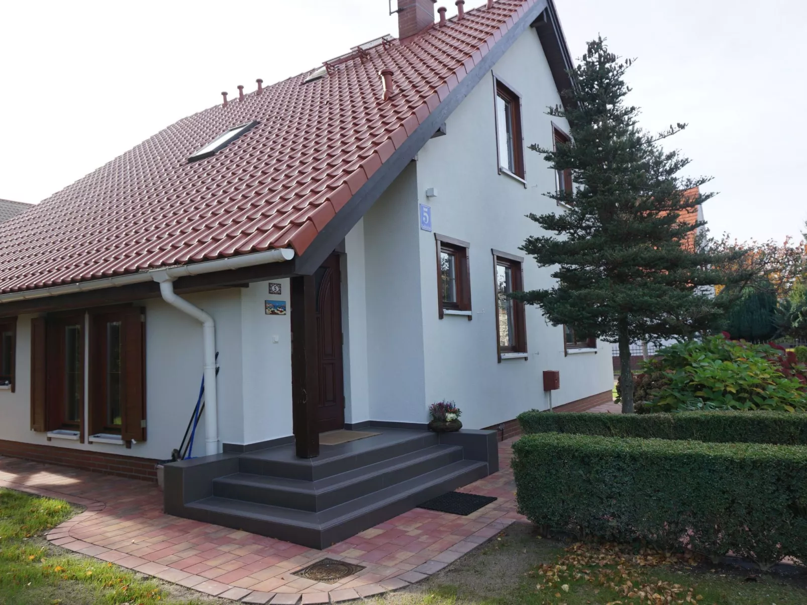 Für max. 6 Personen einschließlich 2 Kinder-Buiten