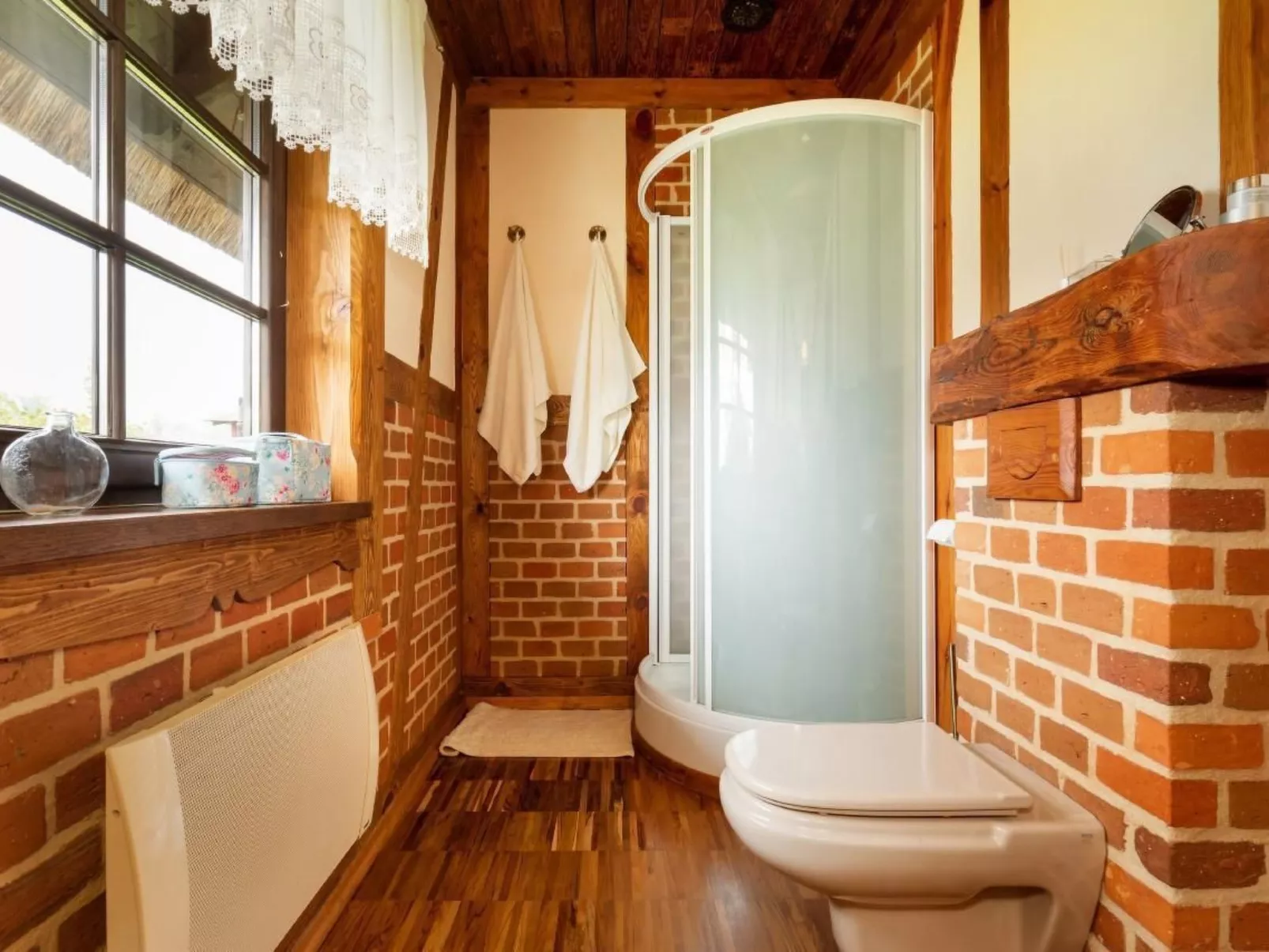 In Gąski mit Gepflegtem Garten-Binnen