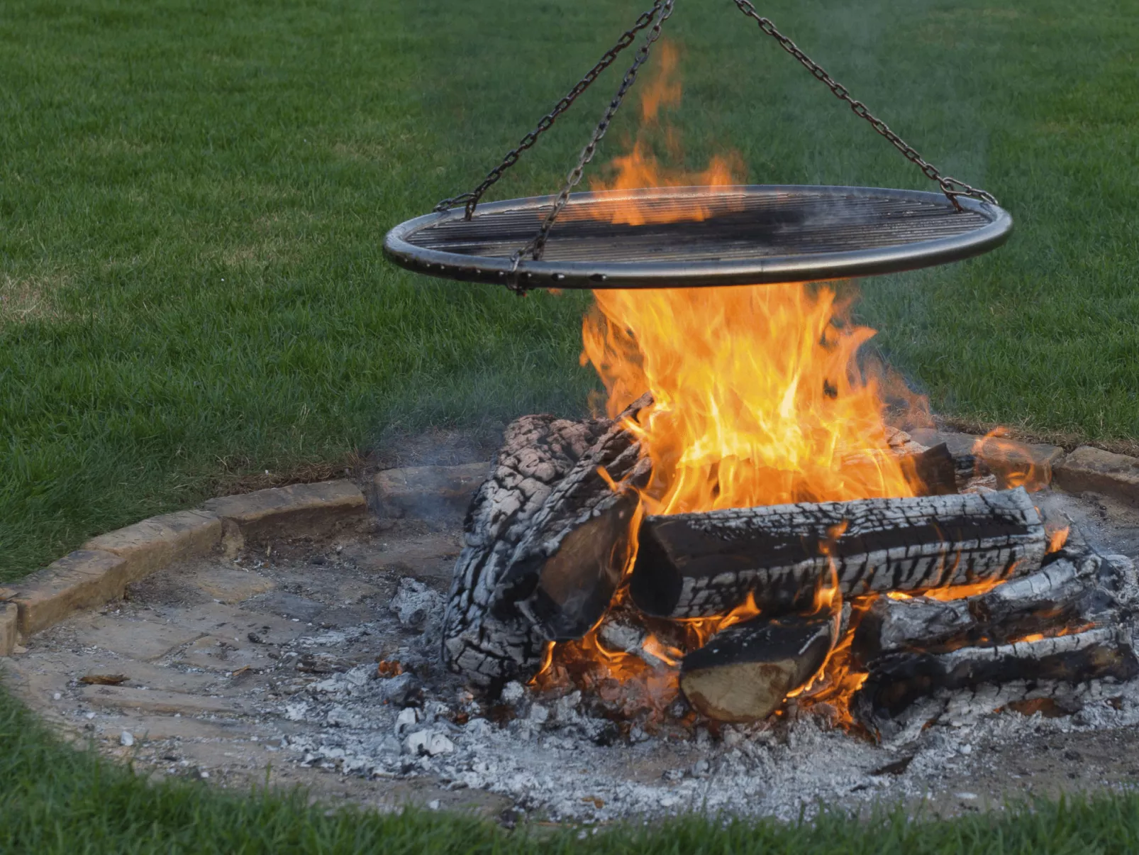 Wohnung in Brandenburg An Der Havel mit Garten, Terrasse und Grill-Buiten