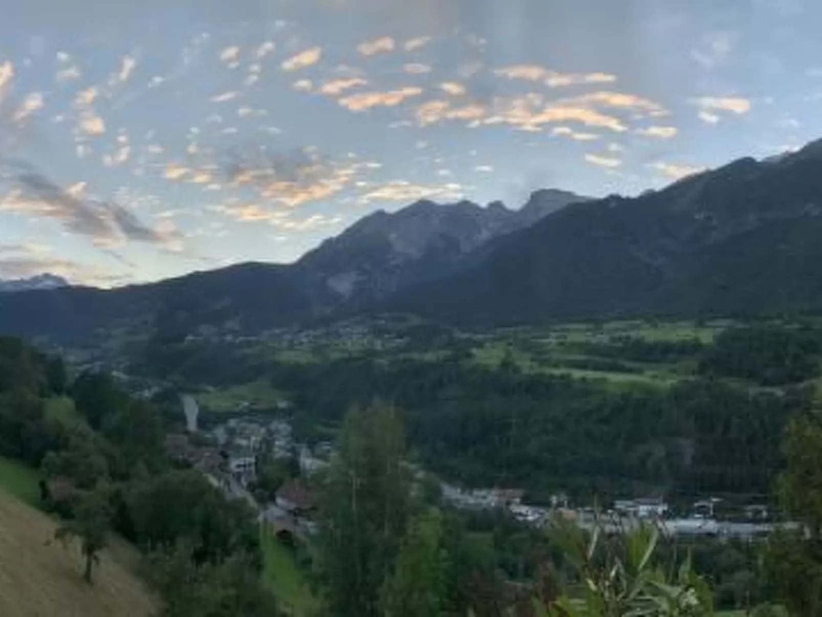 Komfortables Ferienhaus in Landeck mit Pool-Image-tags.info