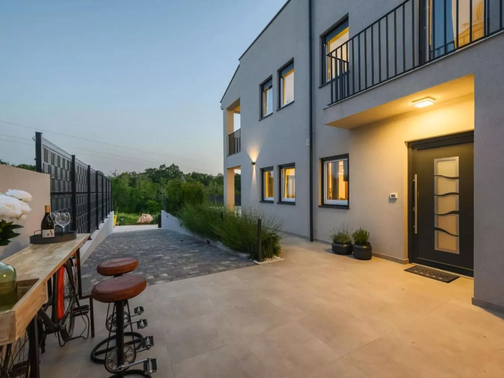 Villa Diva Exclusive-Image-tags.info