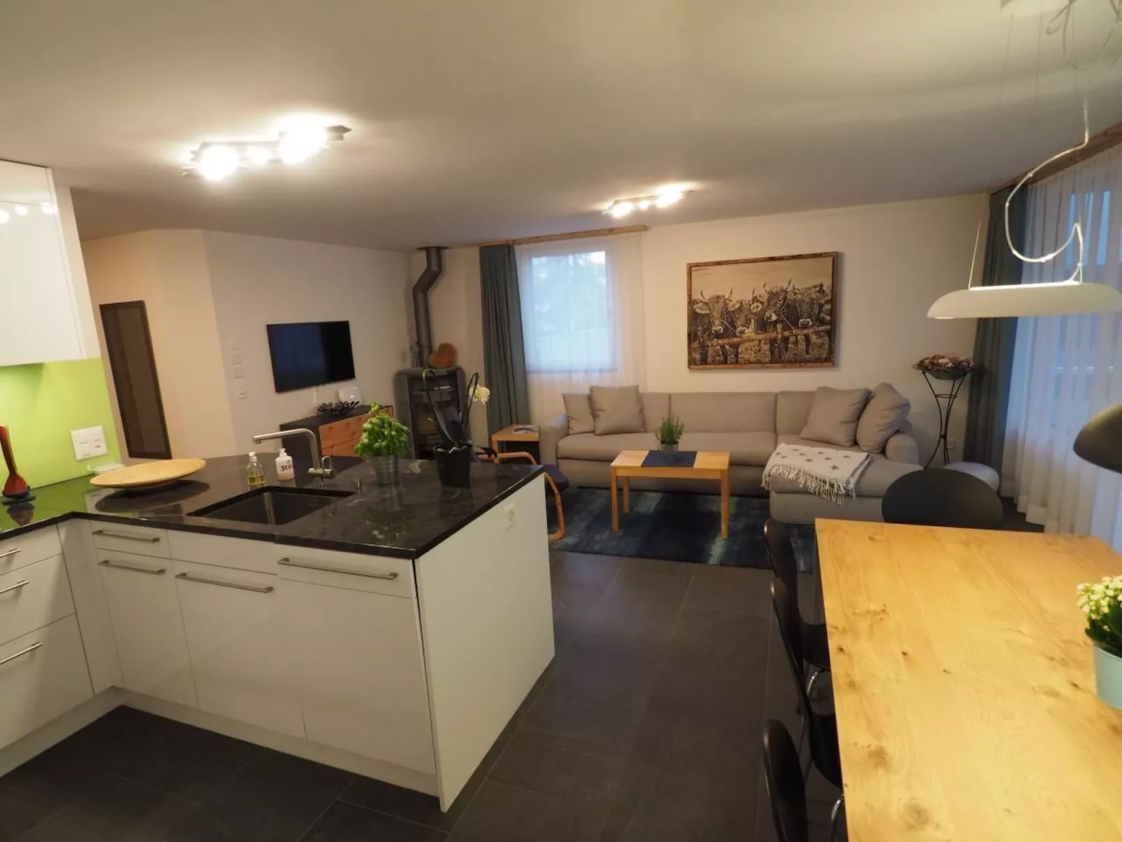 Chavallera 25-Binnen