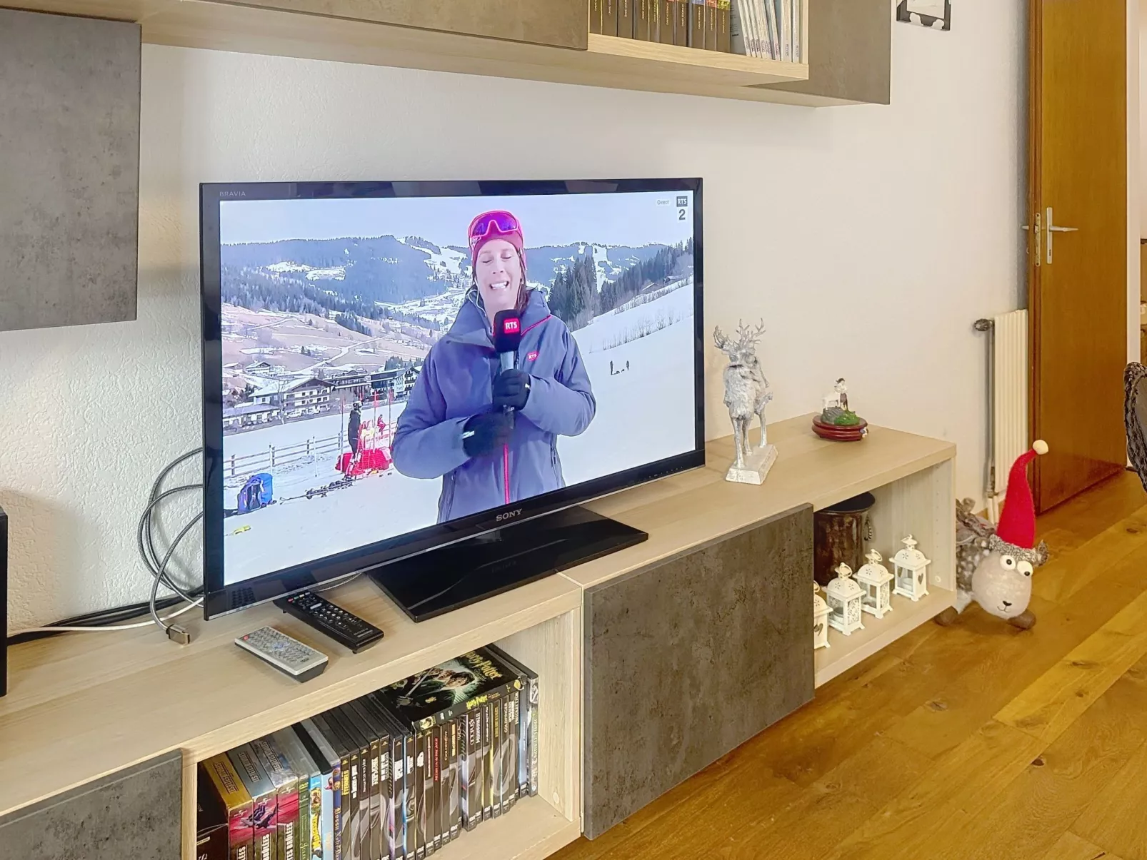 Morgins 6P, Ski-in Ski-out, Parkplatz, zentral, WiFI-Image-tags.info