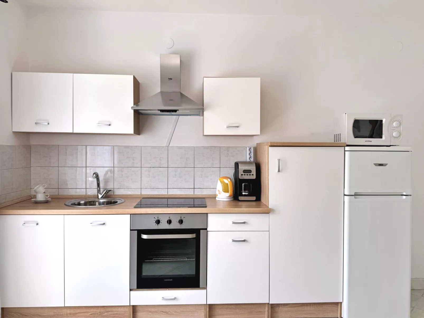 Apartments Nikolic-Binnen