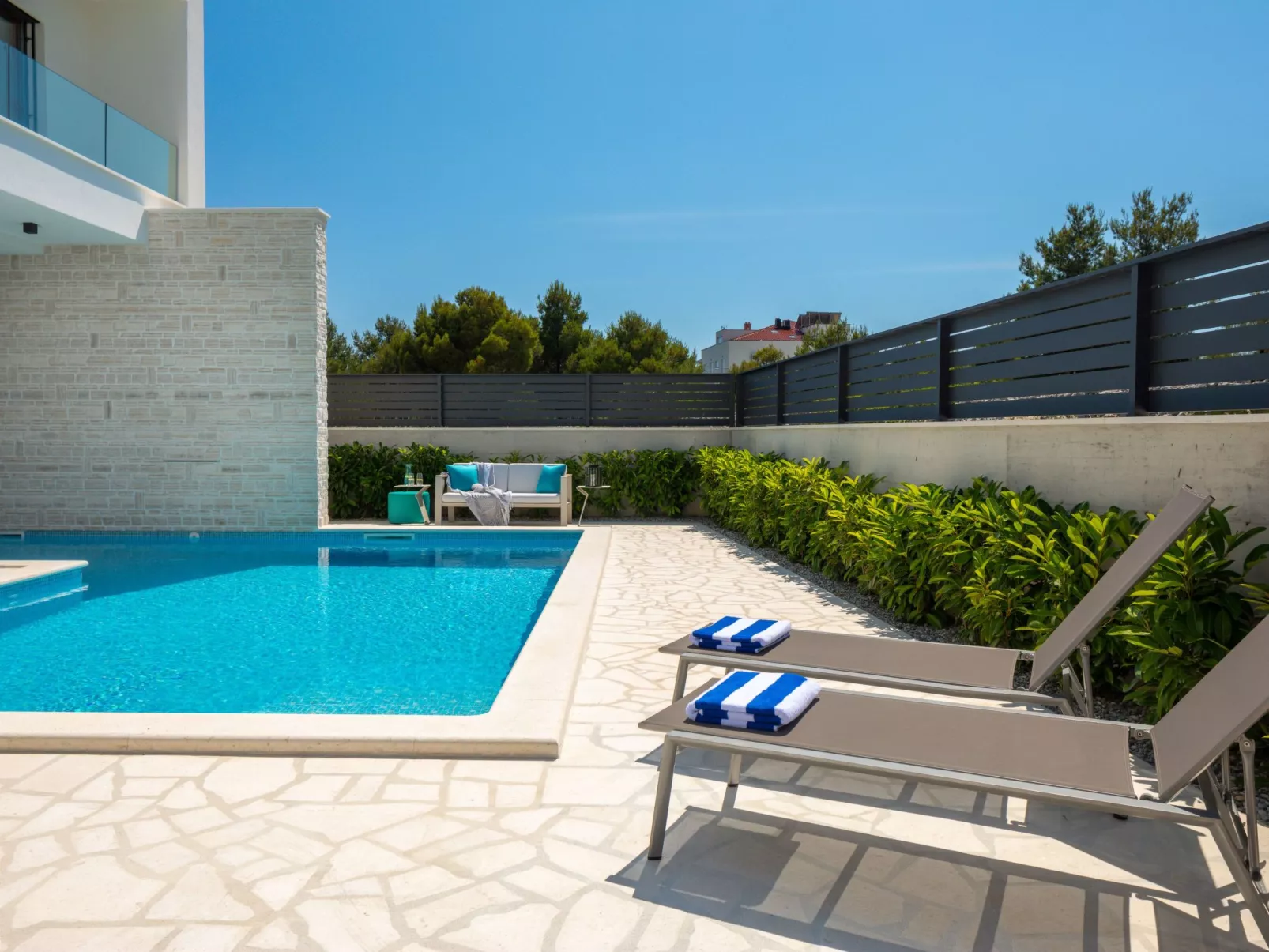 Villa Luka in der Stadt Srima-Buiten