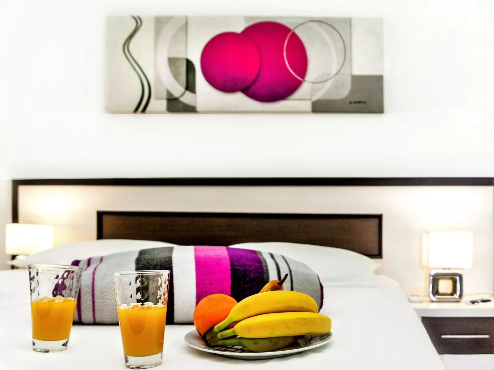 Ein luxuriöses Apartment in der Nähe des Zentrums, am Flussufer-Binnen