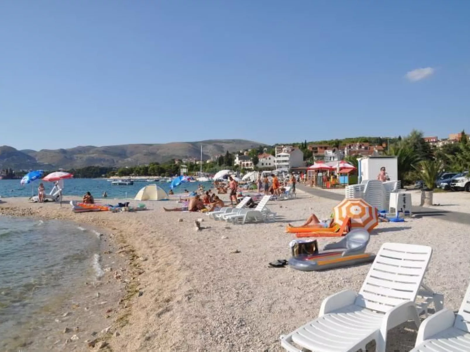 Schöne Ferienwohung Luna in Dalmatien-Buiten