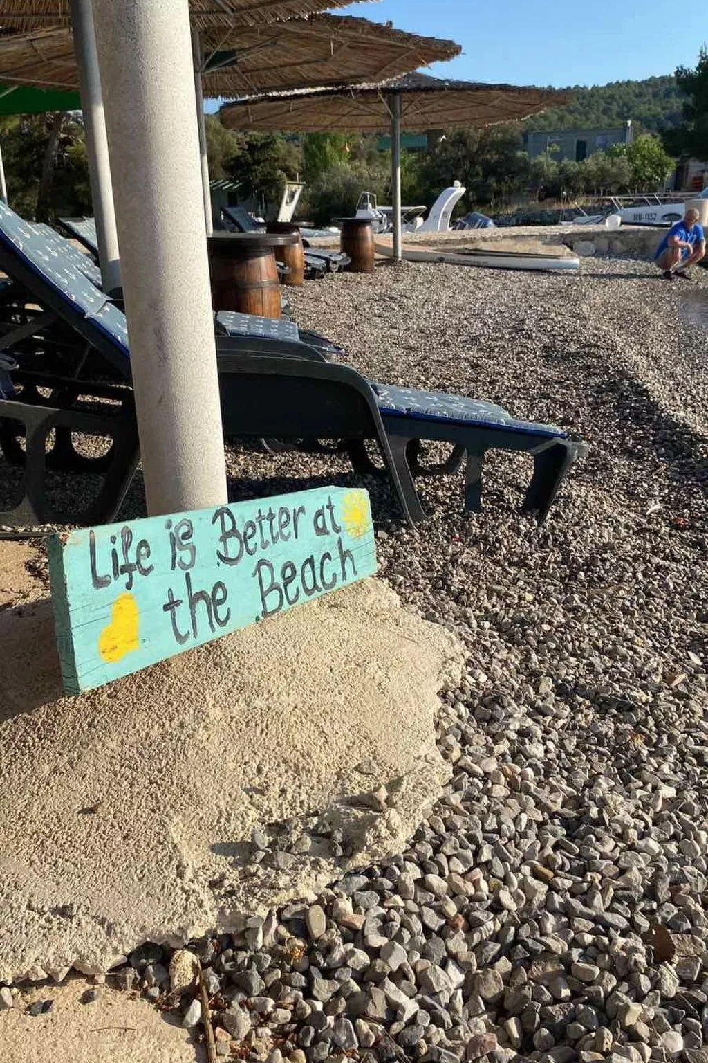 Strandhaus Hela - Ferienanlage Bain, Žut - Kornati-Image-tags.info
