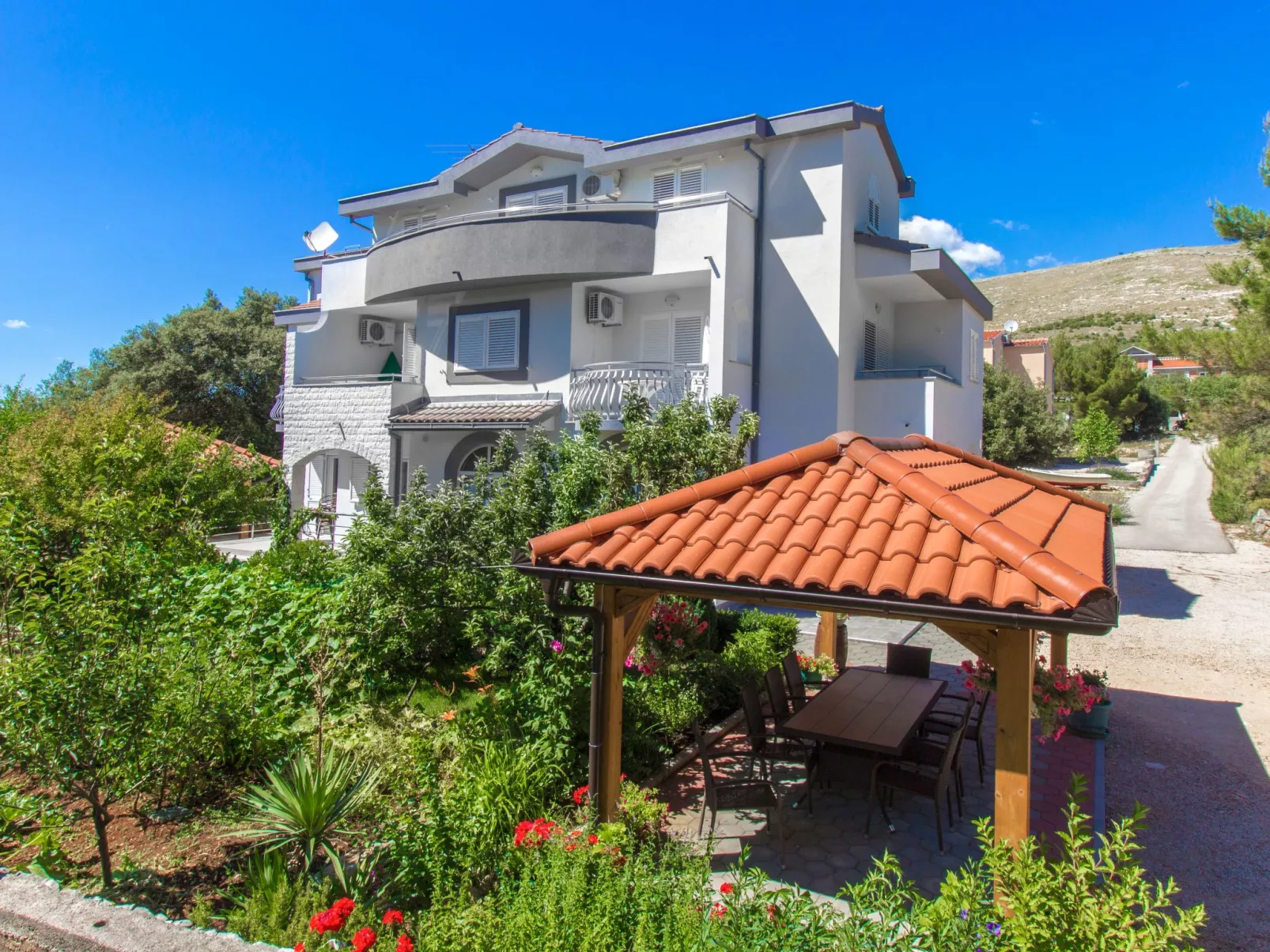 Mit Blick auf das Wasser-Image-tags.info