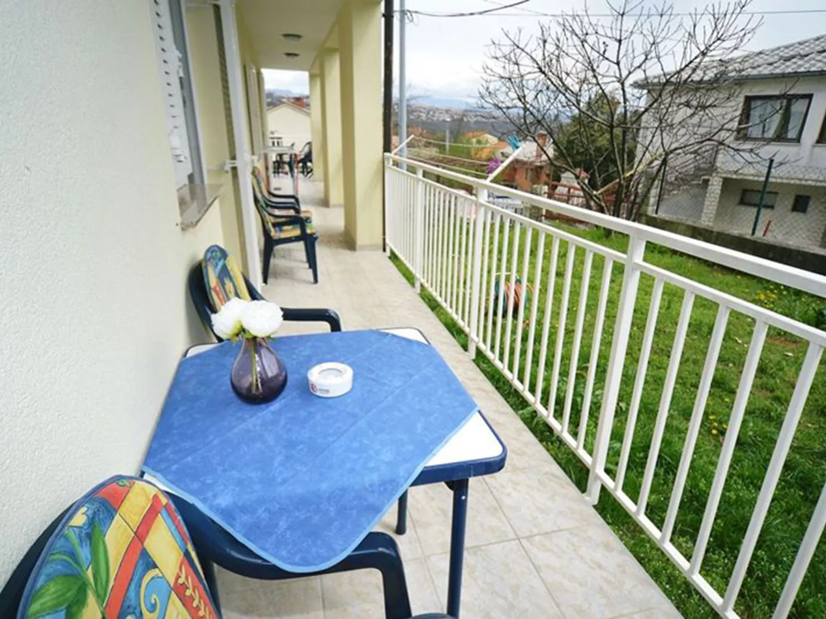 Charmante Wohnung "Relax 2" mit kostenlosem Parkplatz-Buiten