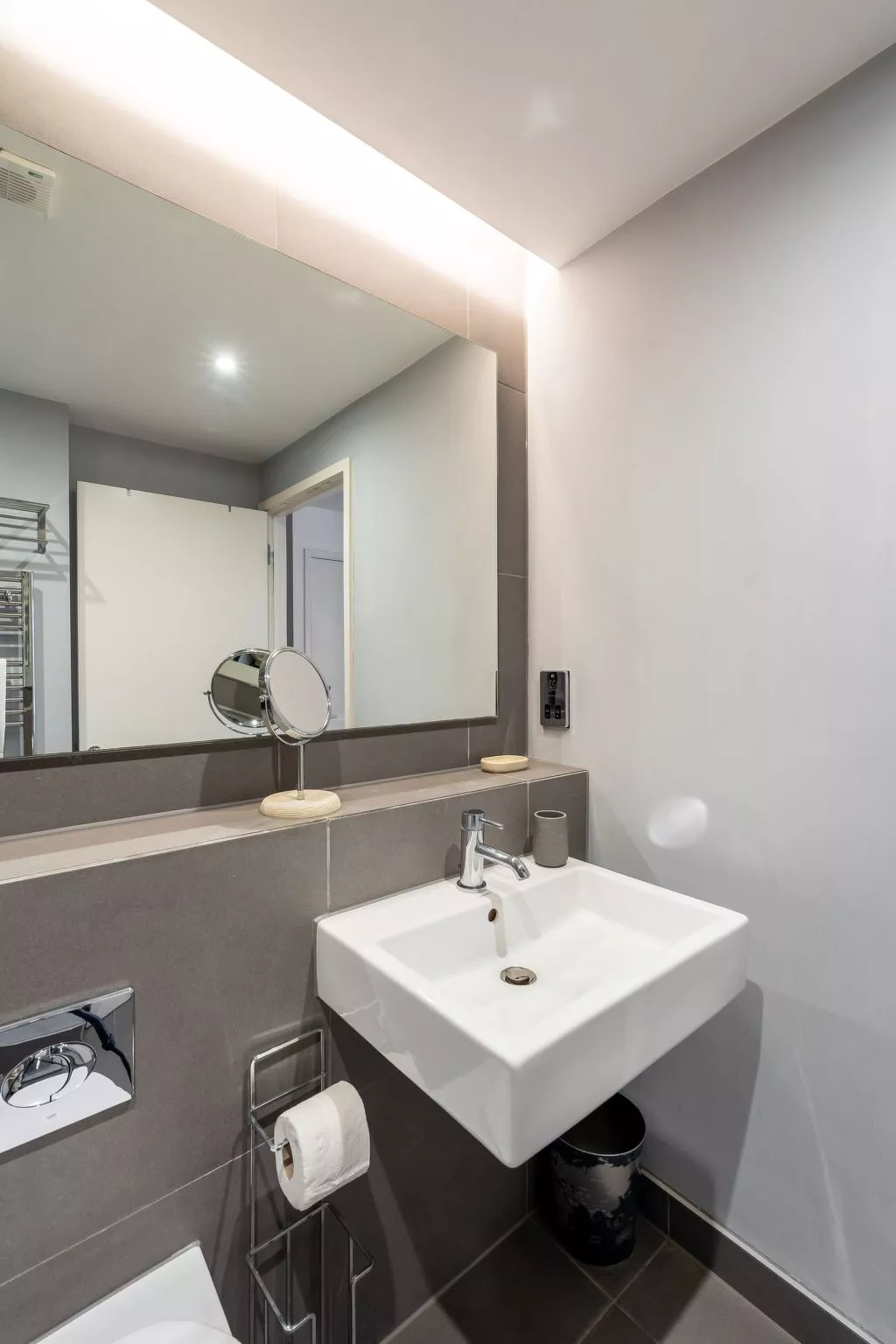 Luxuriöse 2-Bett-Wohnung im Hotelstil in Notting Hill-Binnen