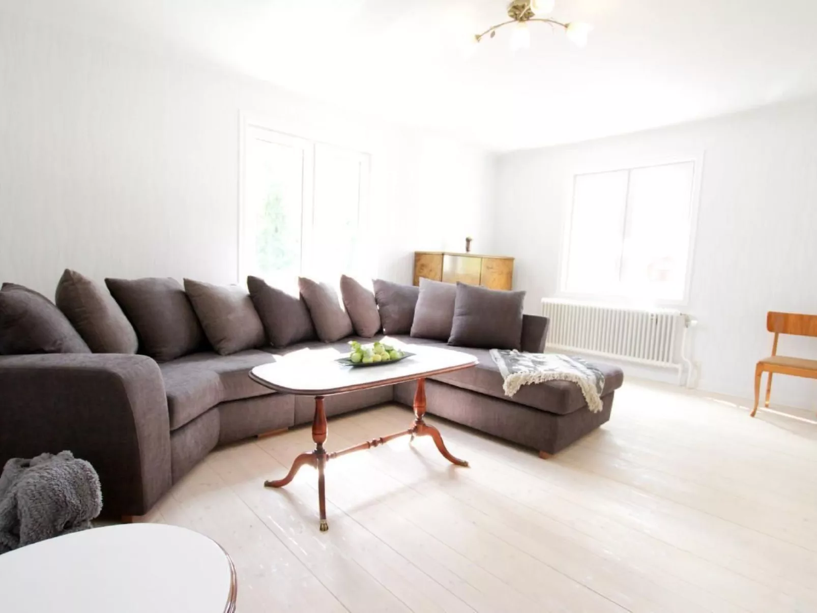 Mit Wasserblick-Binnen