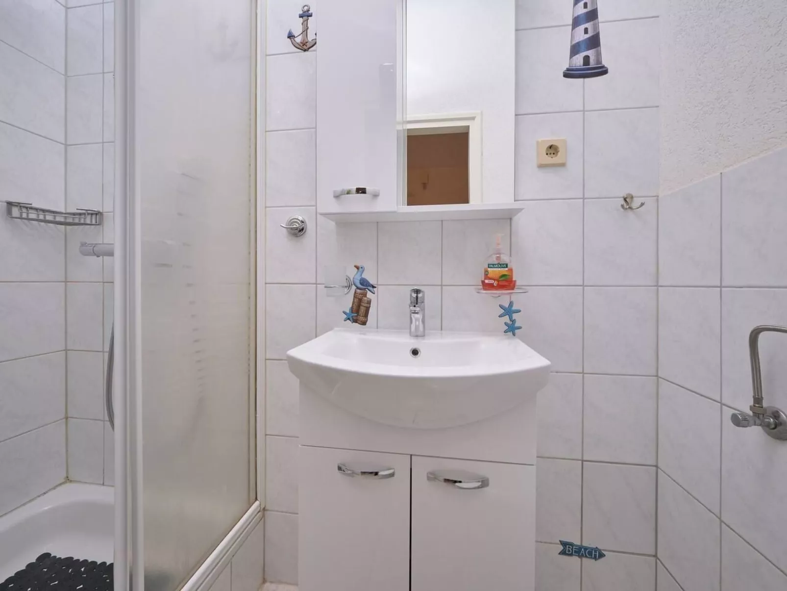 M Charmante Wohnung mit Gemeinschaftspool-Binnen