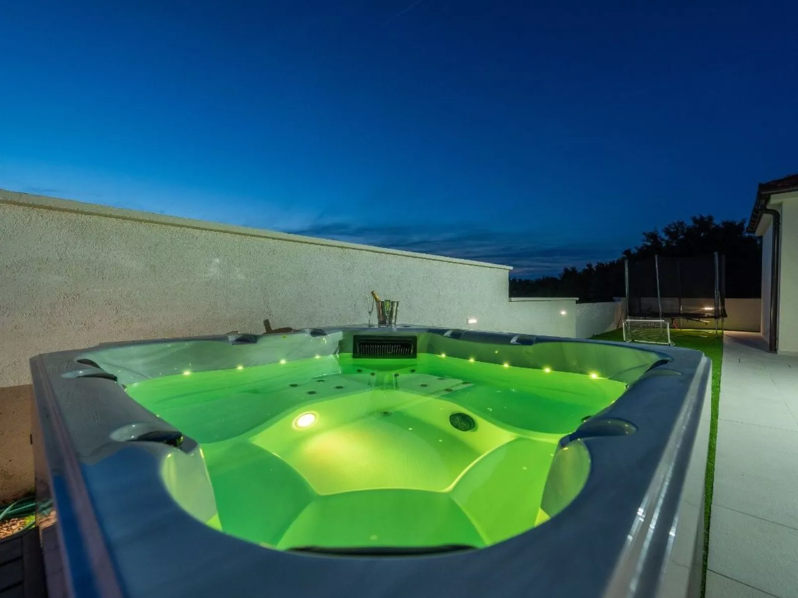 Villa mit beheiztem Pool Privlaka - TA Leut Agency-Buiten