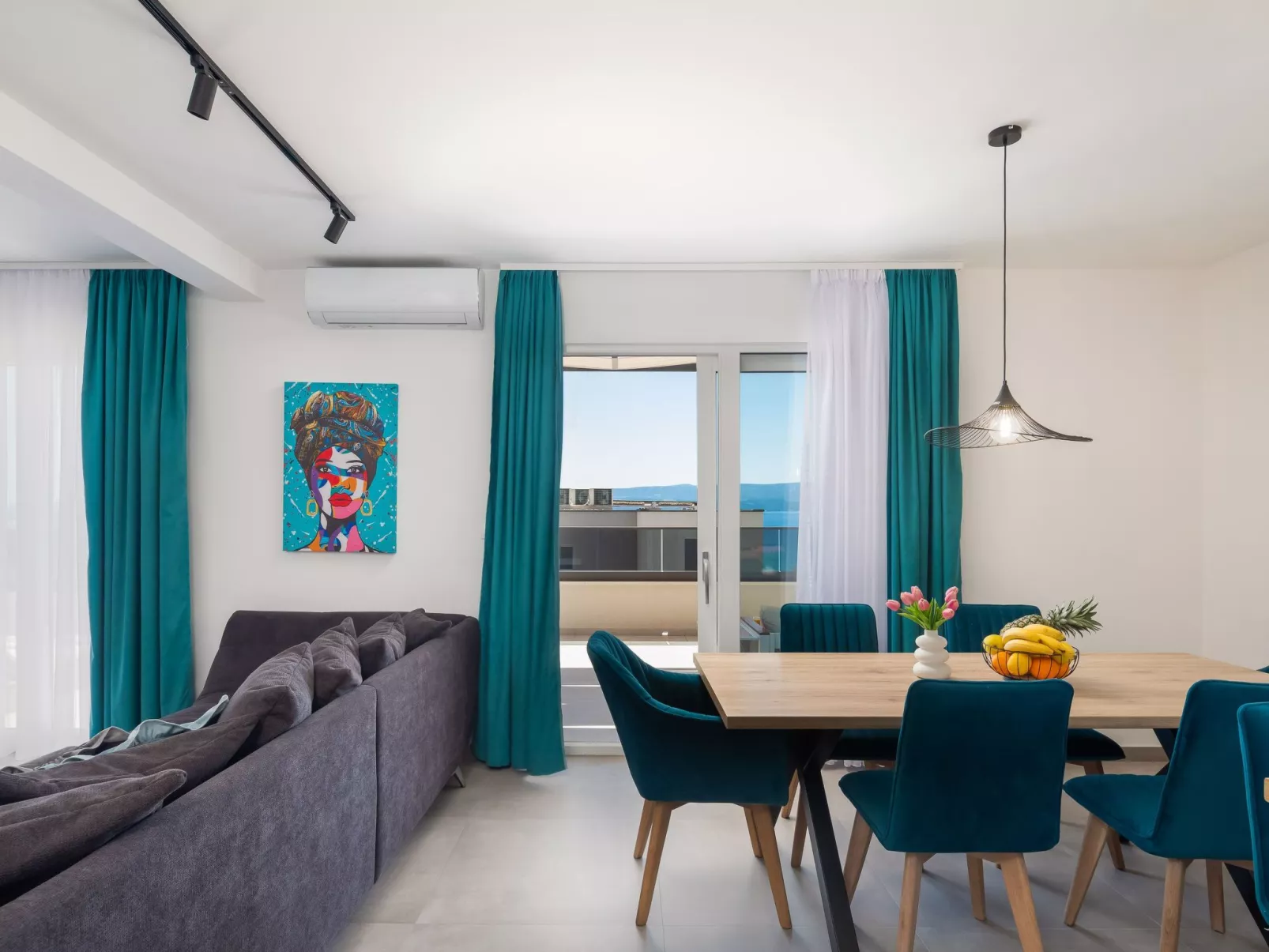 Supreme Penthouse-Image-tags.info