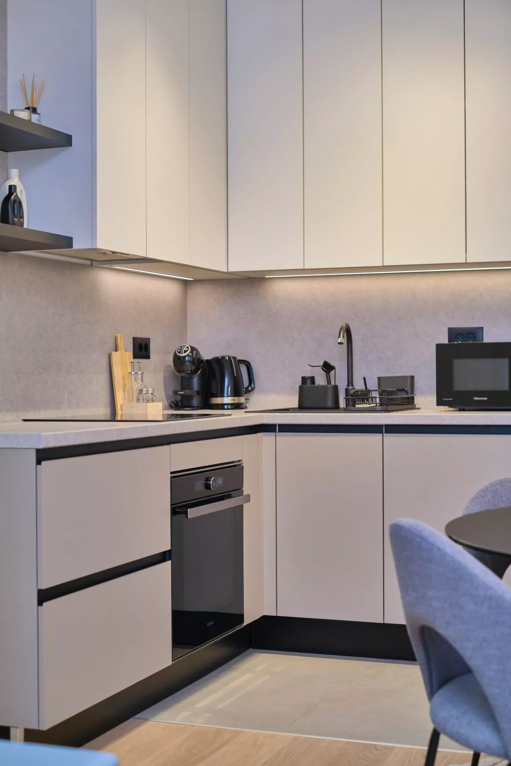 "Splitful Apartment" - Binnen