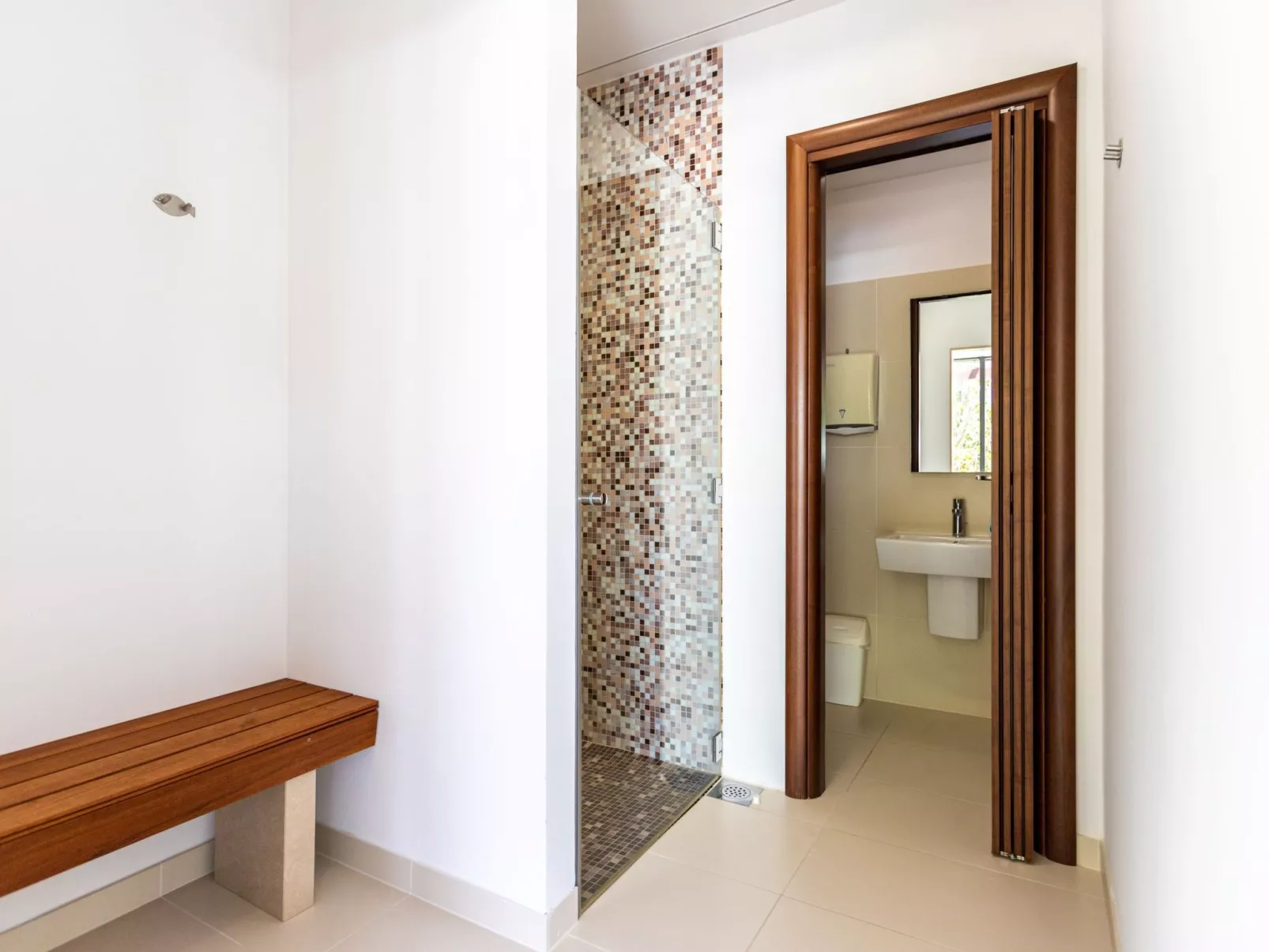 Luxuriöse Ferienwohnung mit Poolblick-Binnen