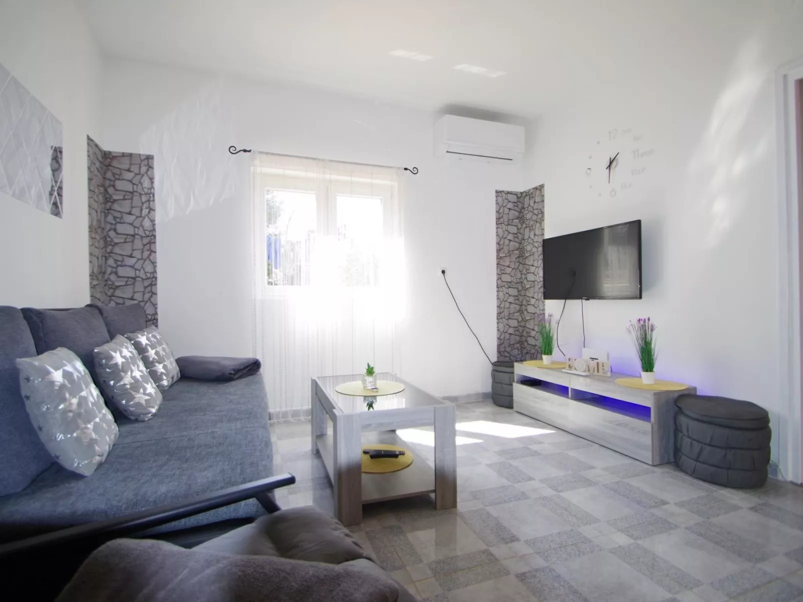 Nahe Pula Zentrum, Marija-Binnen