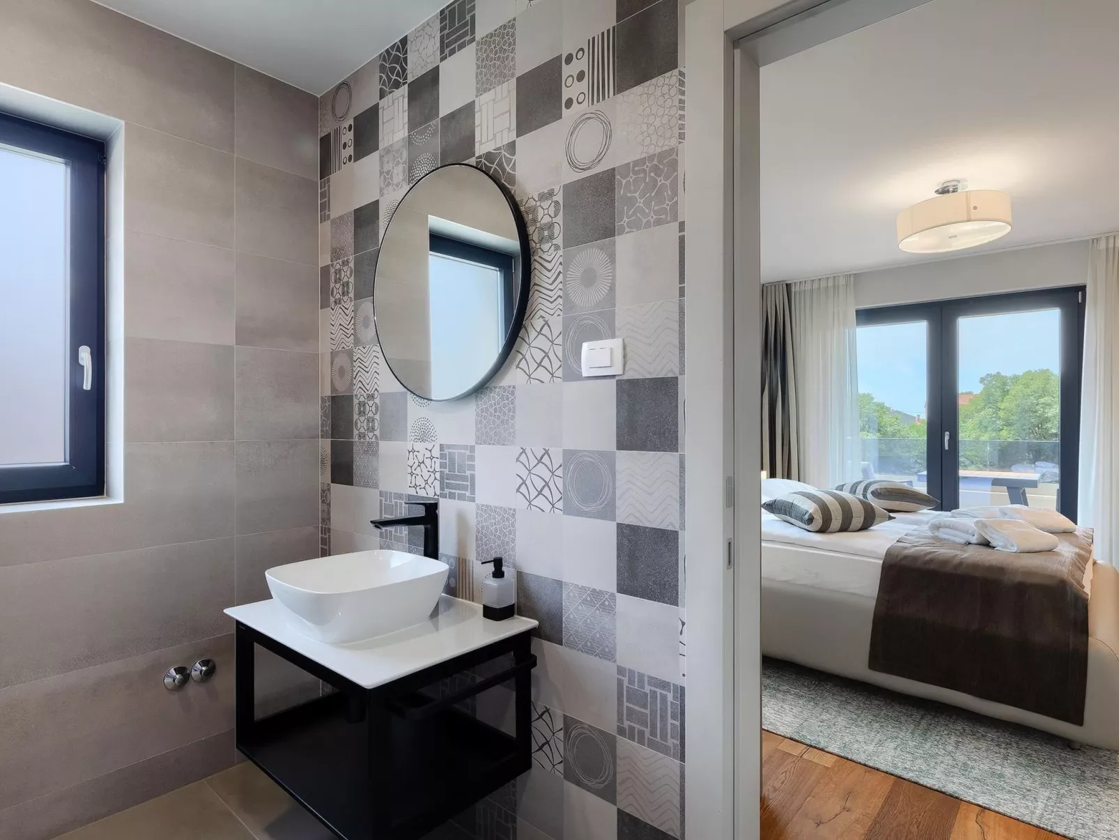 Villa Cascada-Image-tags.info