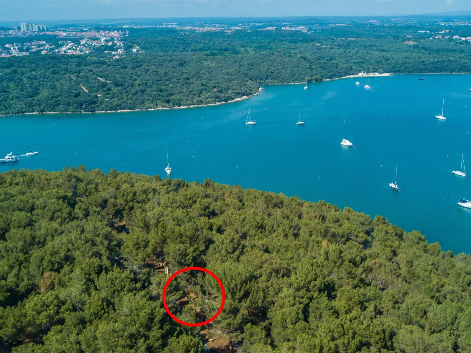 Wohnung in Banjole mit Möblierter Terrasse-Buiten