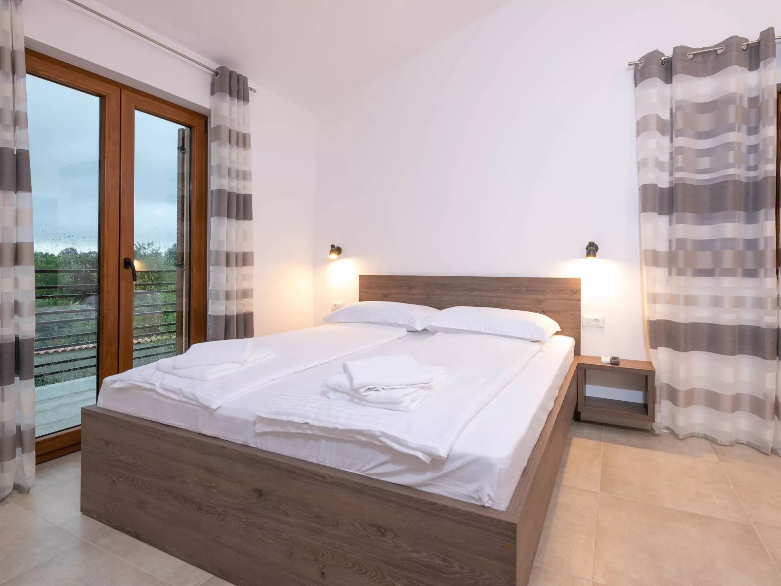 Luca-Image-tags.info