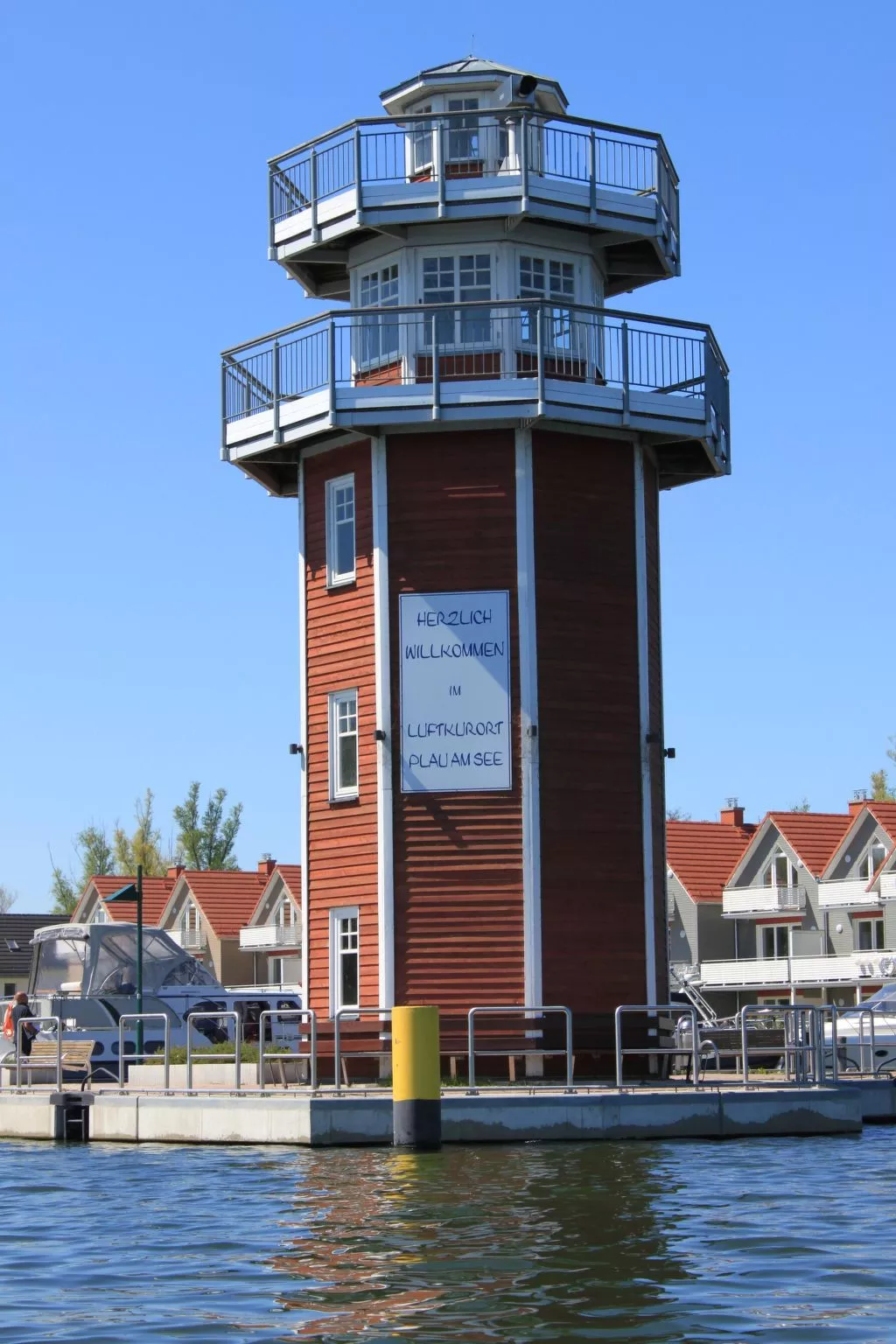 Blockbohlenhaus Plau am See-Buiten