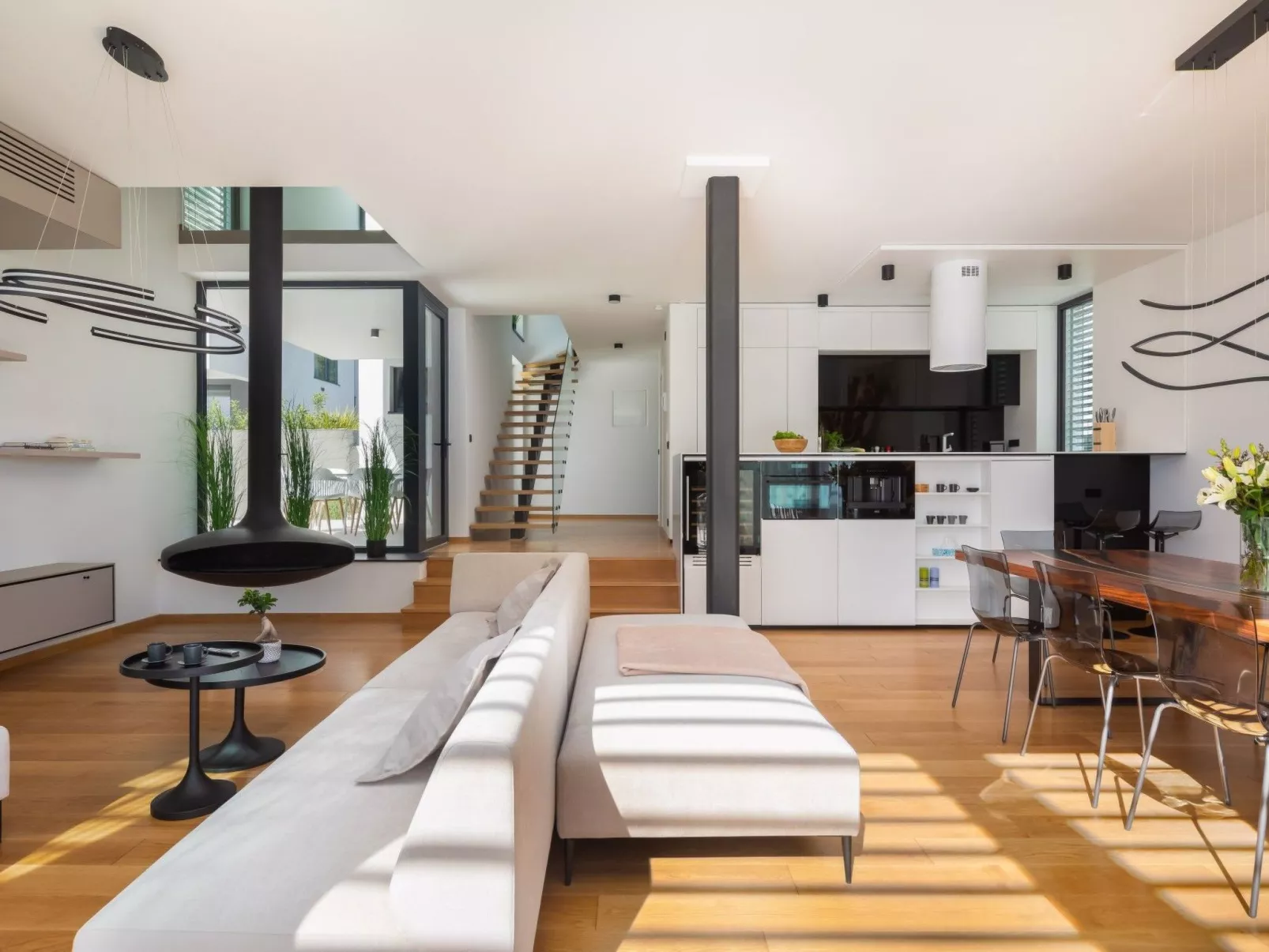 Villa Acacia für 9 Personen und 1 Kind-Binnen