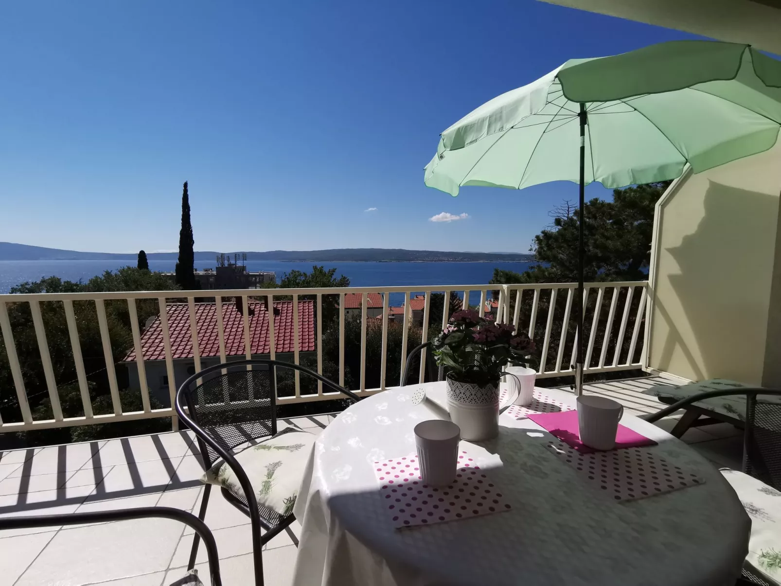 Wohnung für 5 Personen mit AC und Parkplatz-Image-tags.info