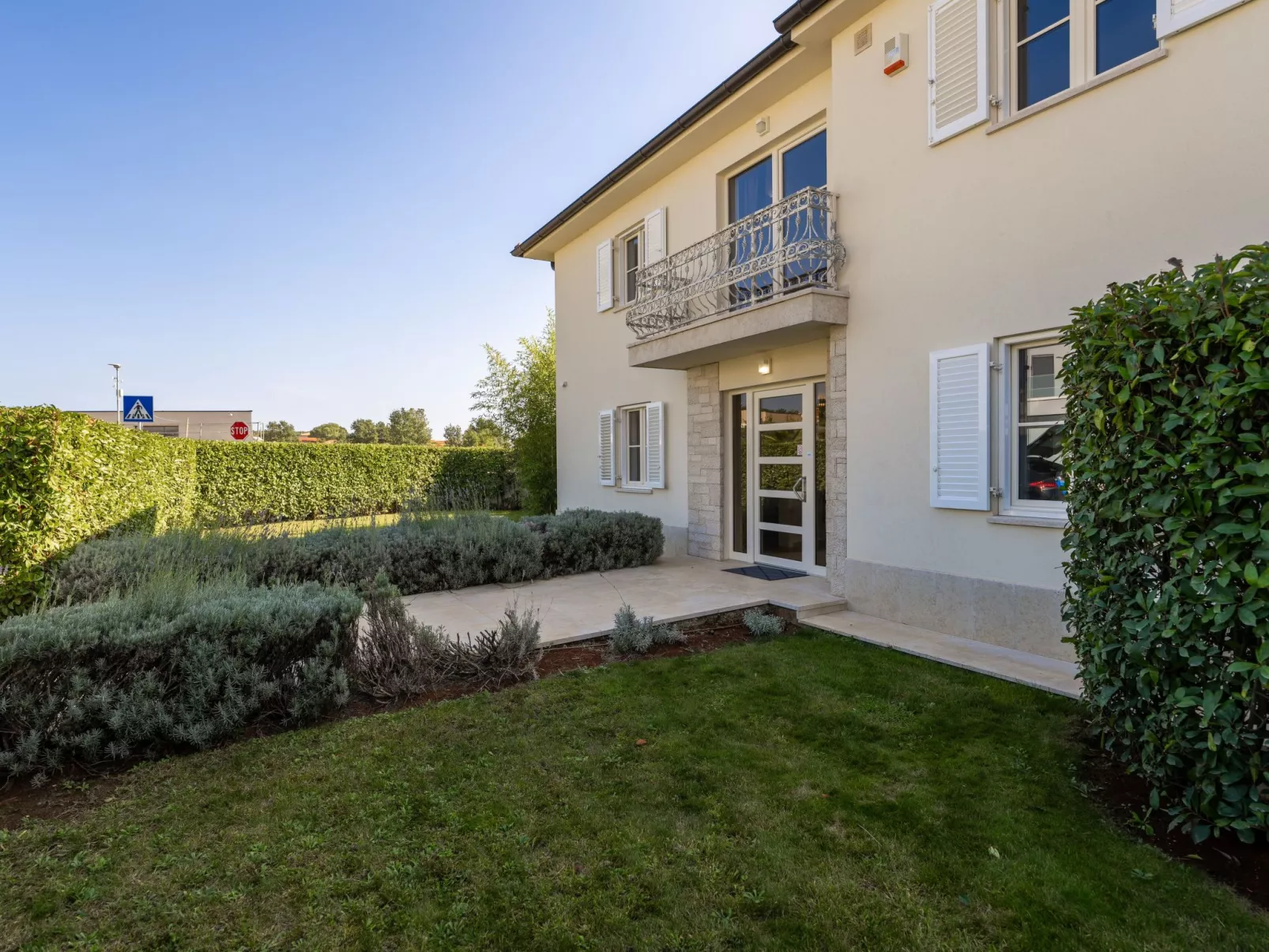 Villa Bincila-Image-tags.info