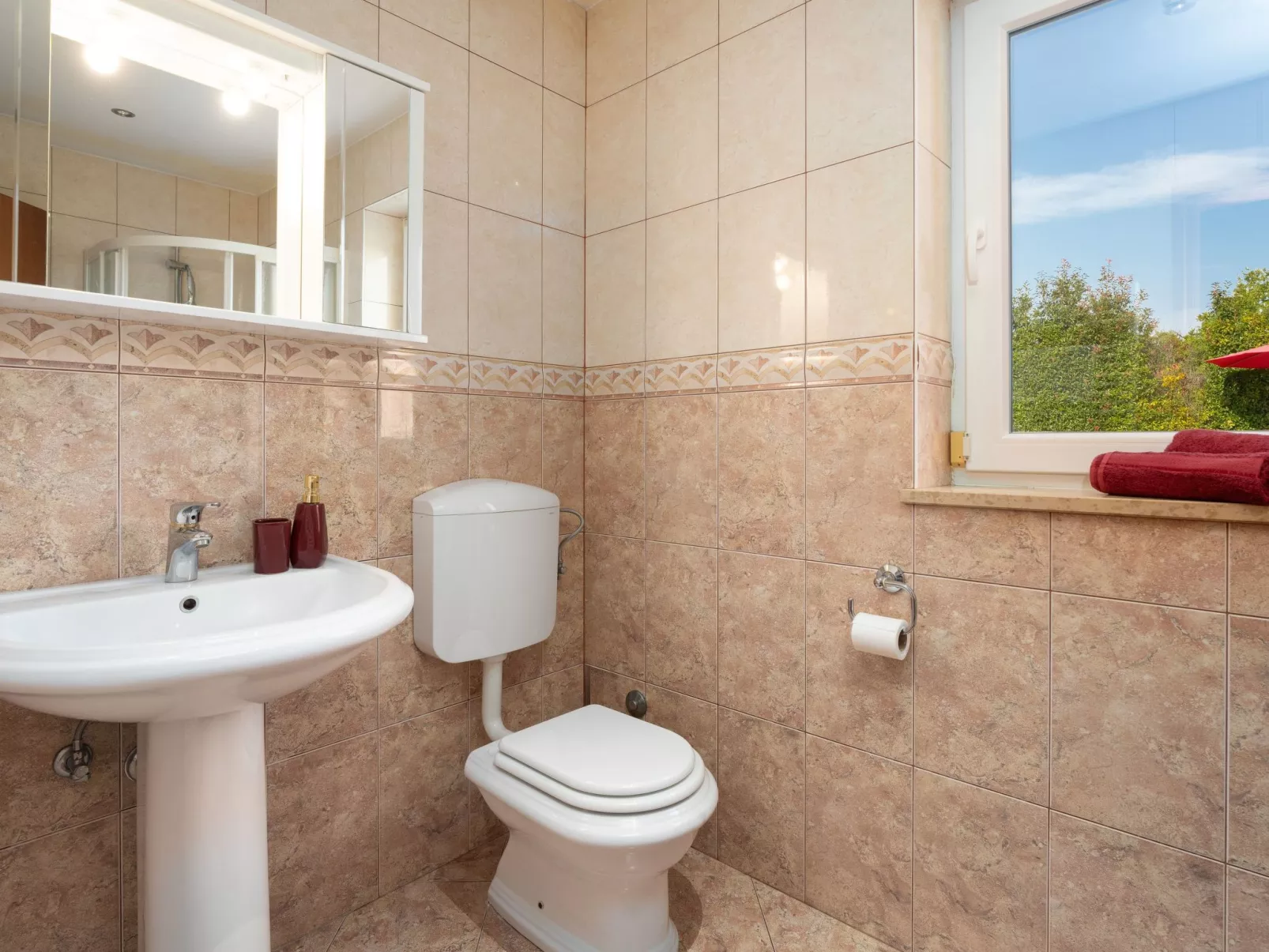 Villa Sunset Garden-Binnen