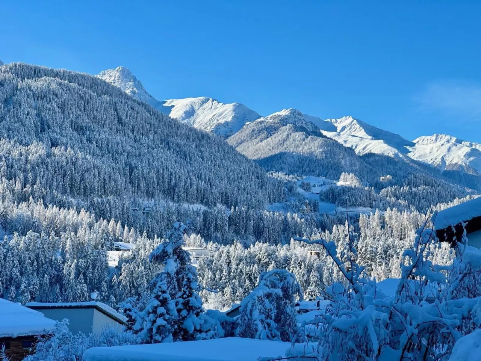 Chasa Stefania-Buiten