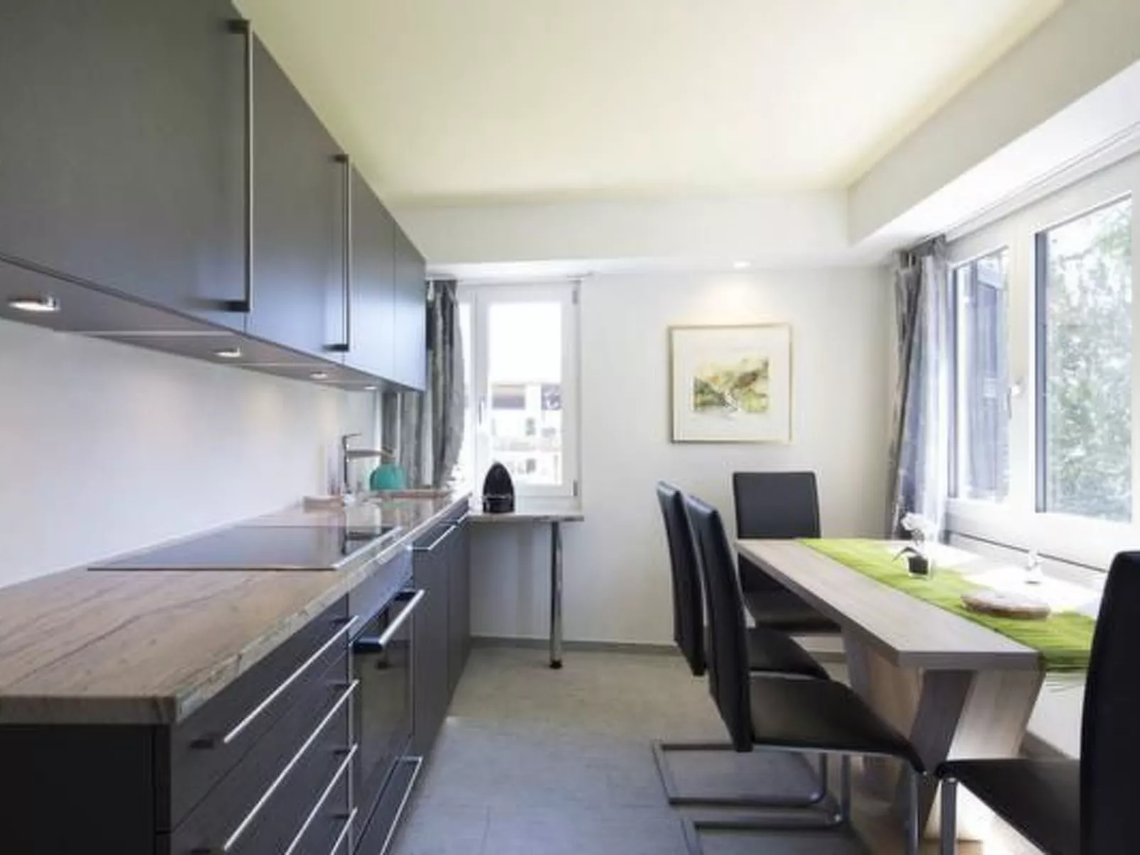 Chasa Diala für 12 P-Image-tags.info