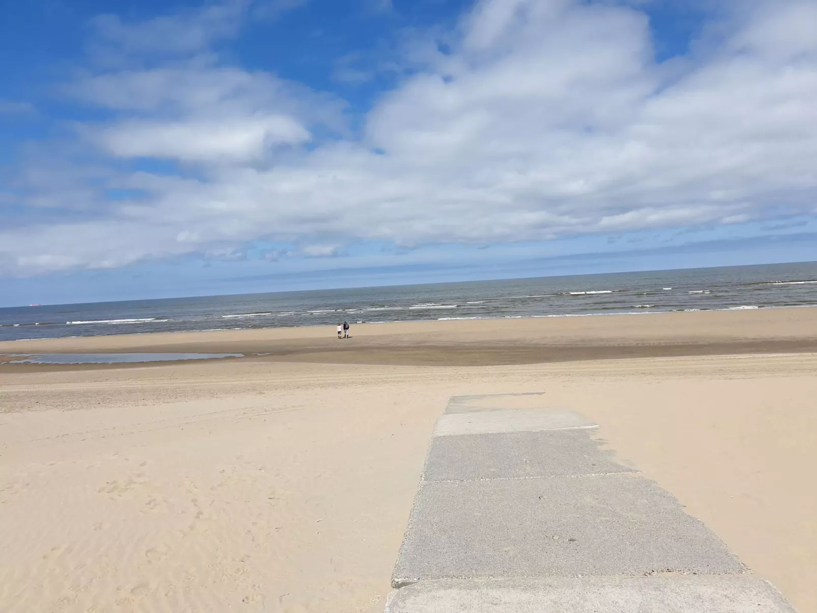 Mit privatem Garten und Terrasse-Buiten