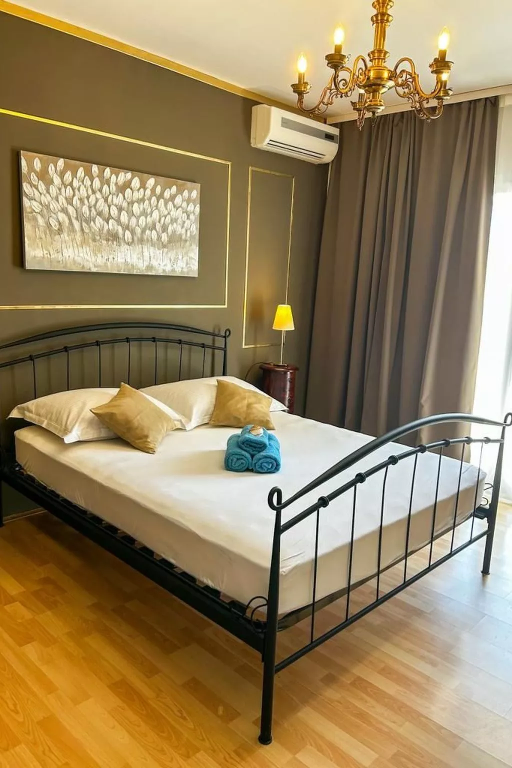 Mit Privatpool neben dem Strand-Binnen