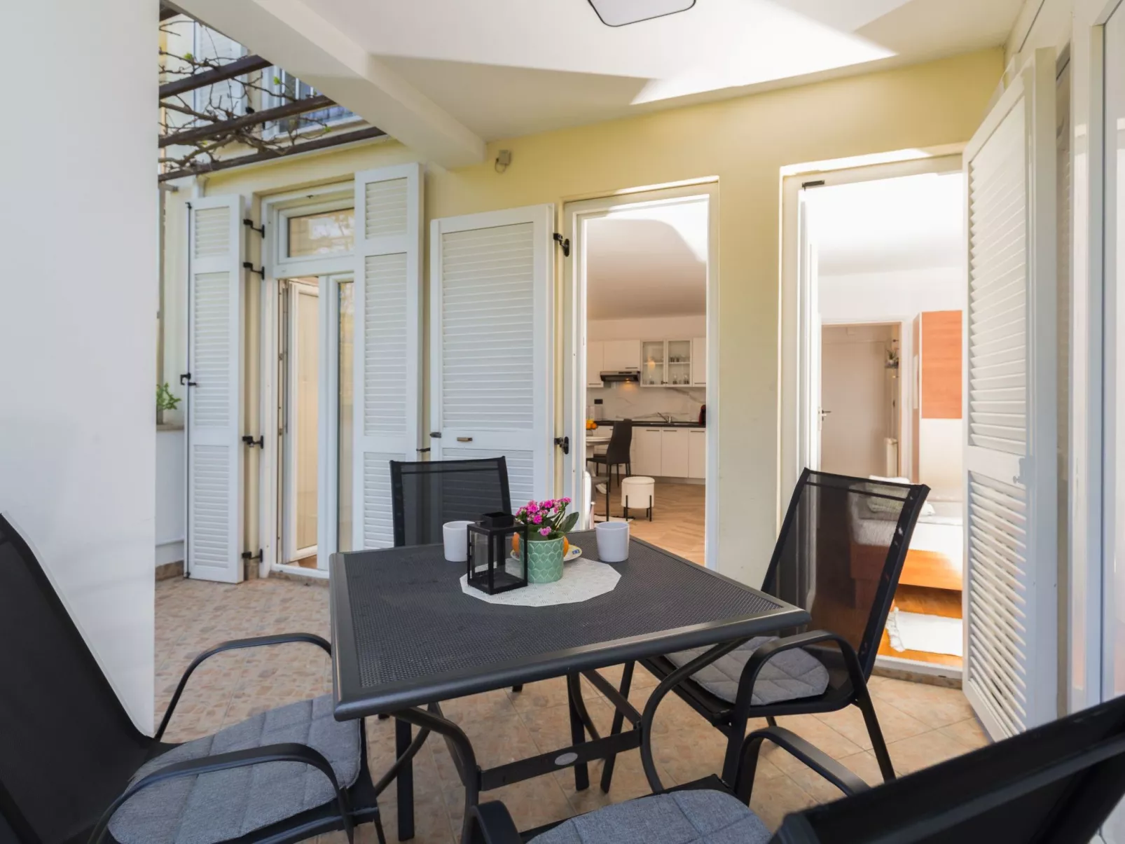 Mima-Image-tags.info