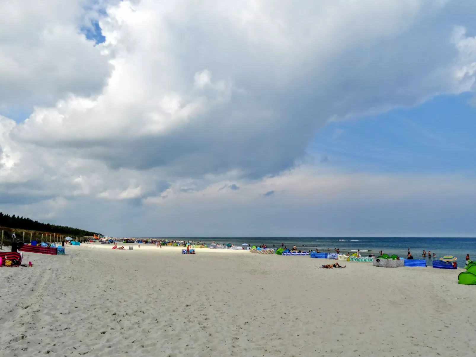 Wohnung Nr. 1-Buiten