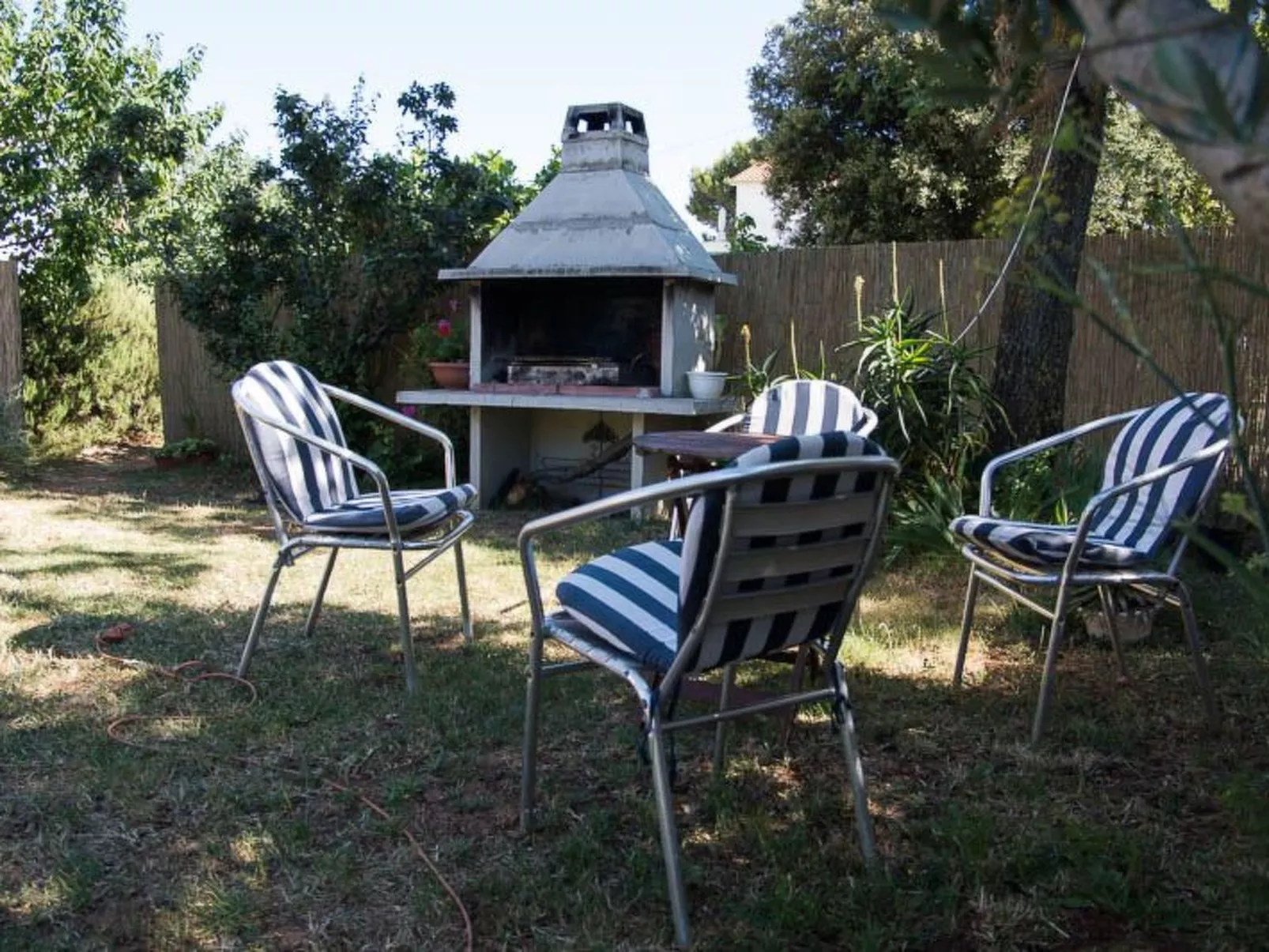 Villa Bastianich mit großem Garten und Pool-Buiten