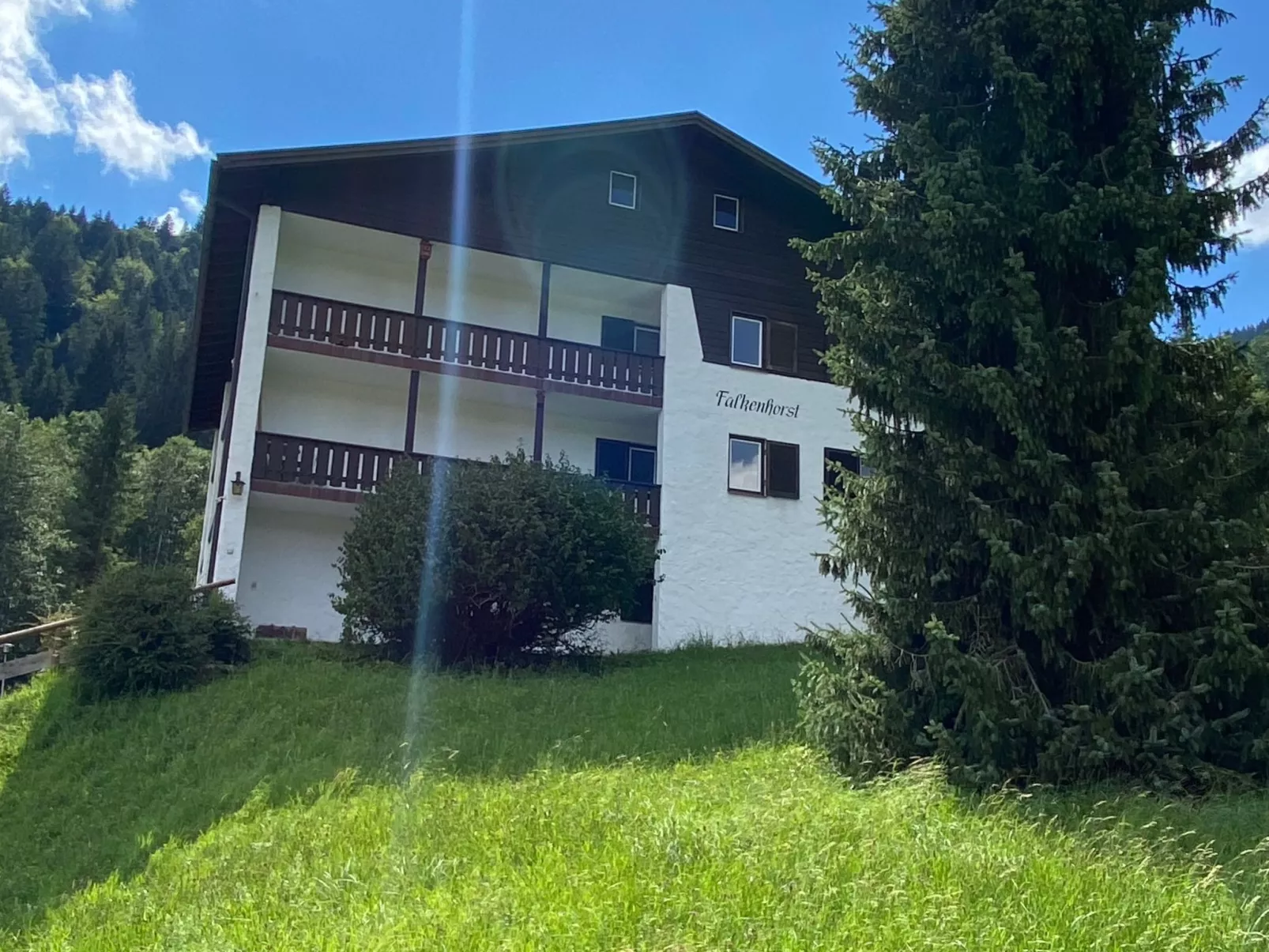 Falkenhorst Wh 25 - Buiten