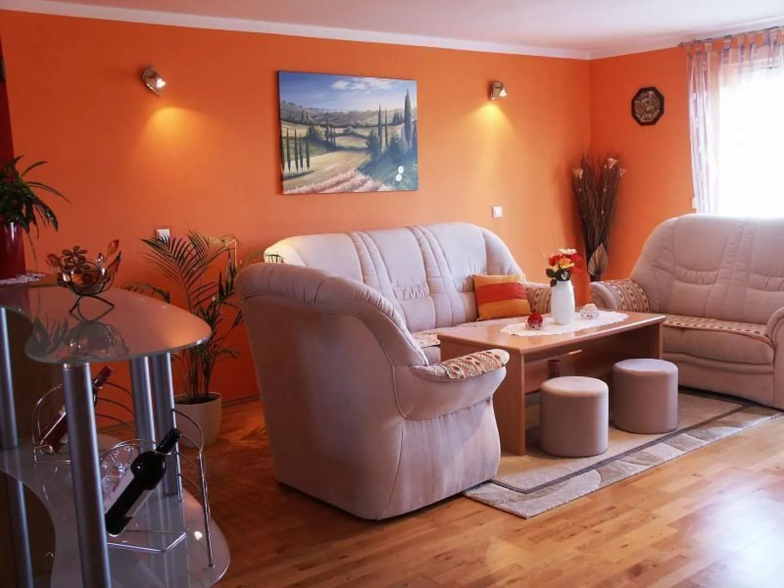 Mit Panoramablick in ruhiger Lage-Image-tags.info