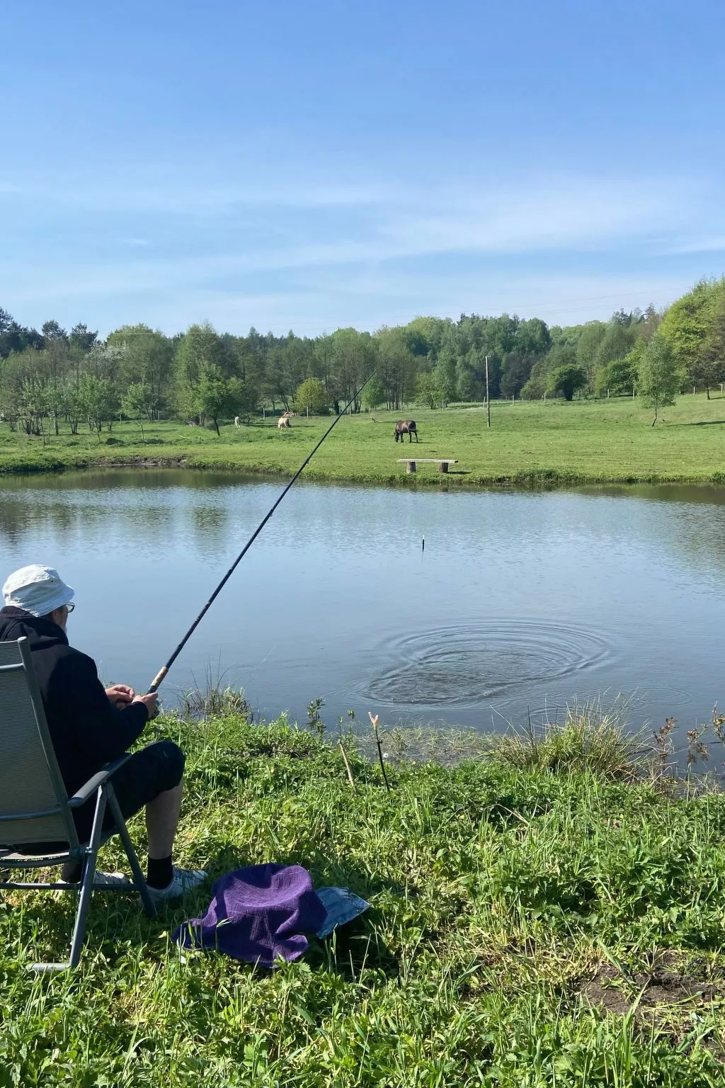 Alte Dorfschule-Buiten
