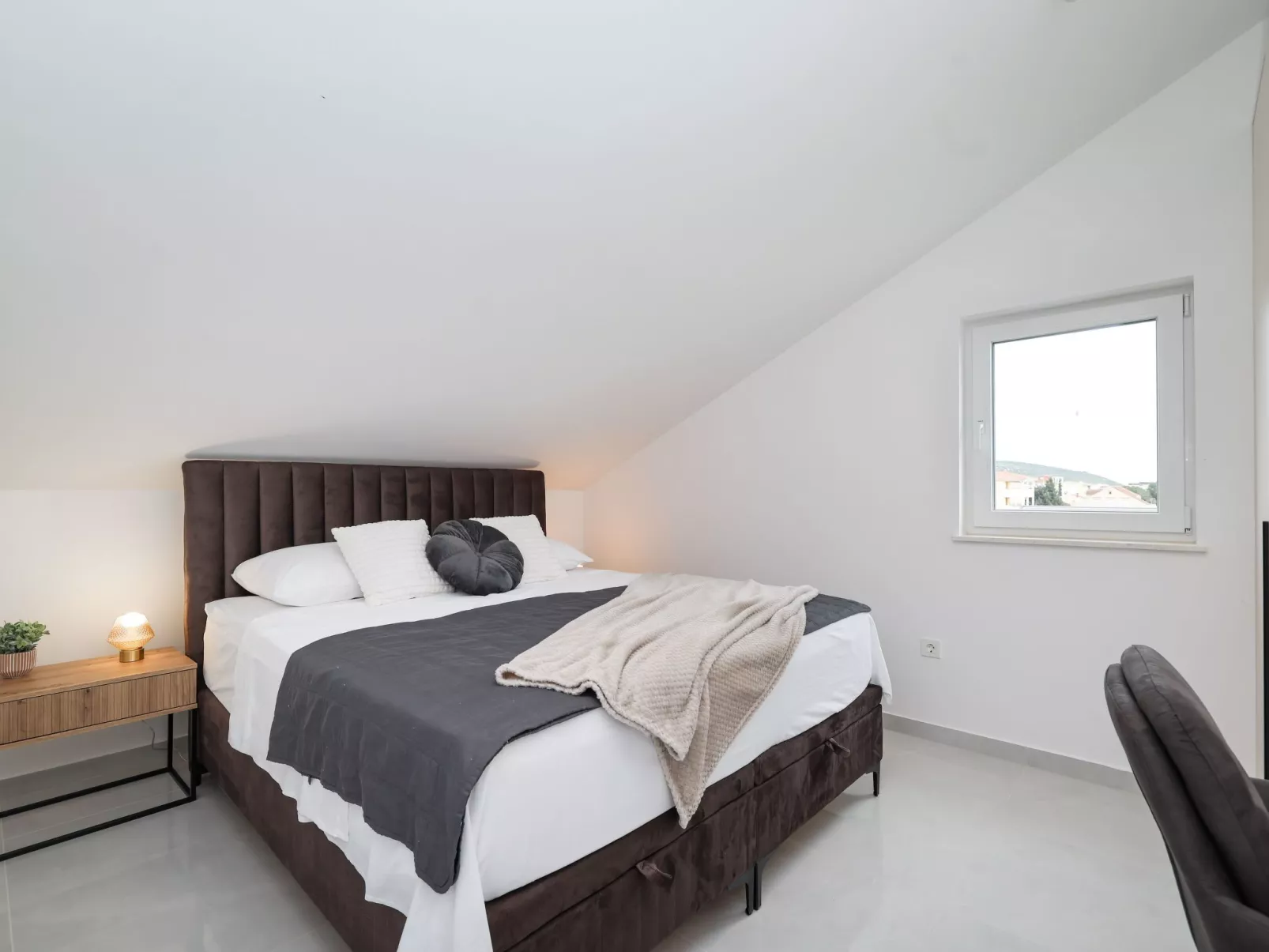 Ferienwhg.  Zdrelac-Binnen