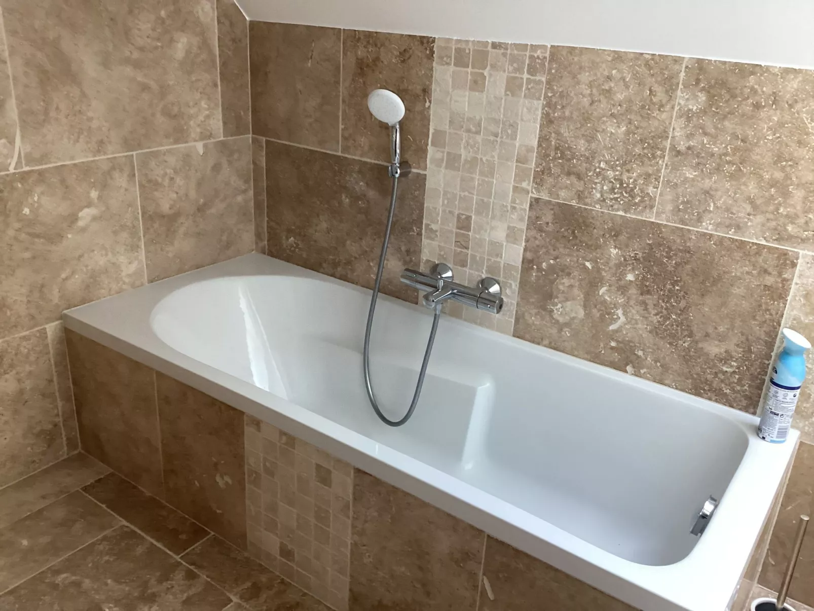 Haus von Leontine - Binnen