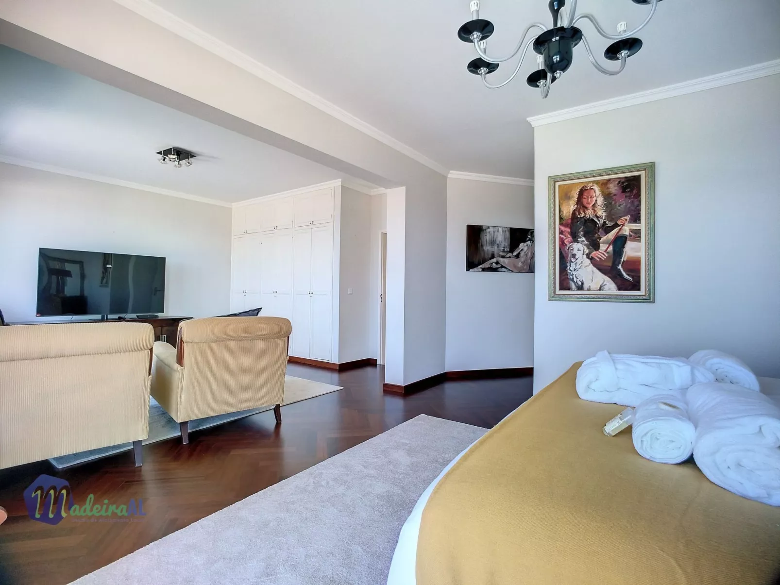 PEARLS BEACH VILLA-Binnen